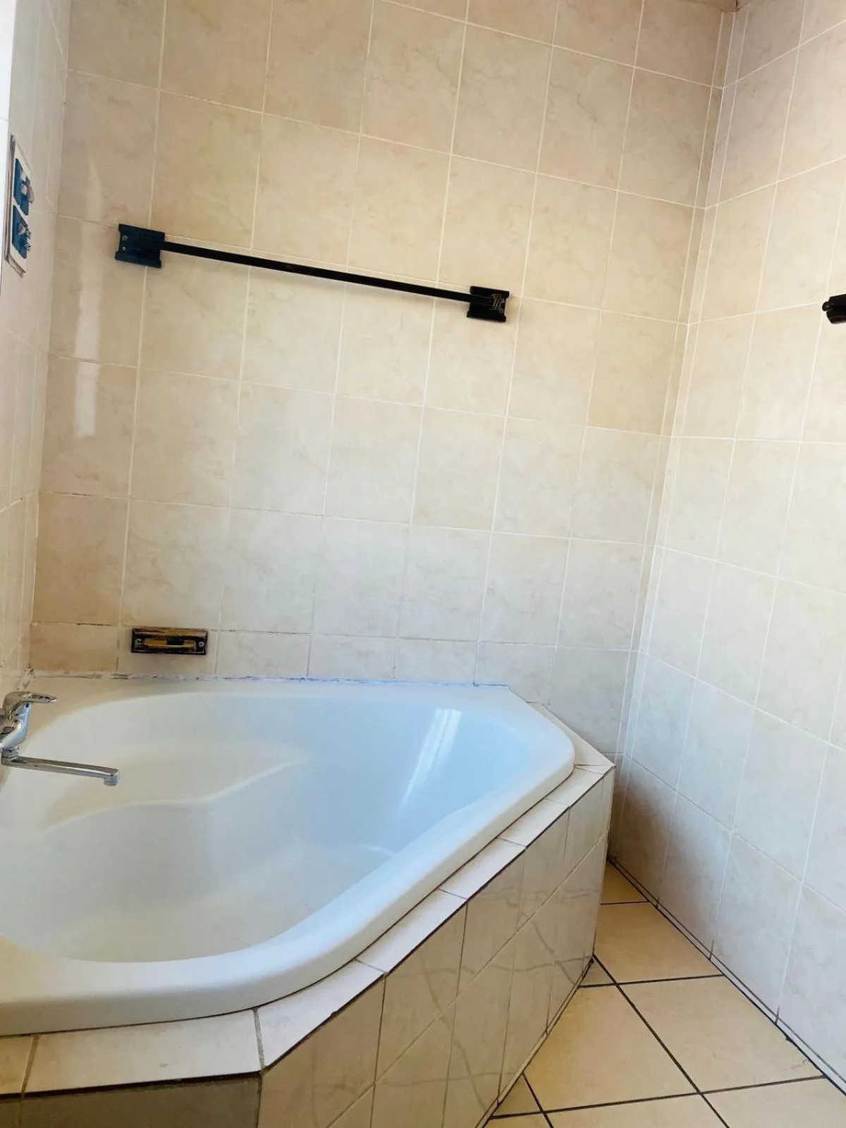 Bathroom in Airport Imperial Guest House