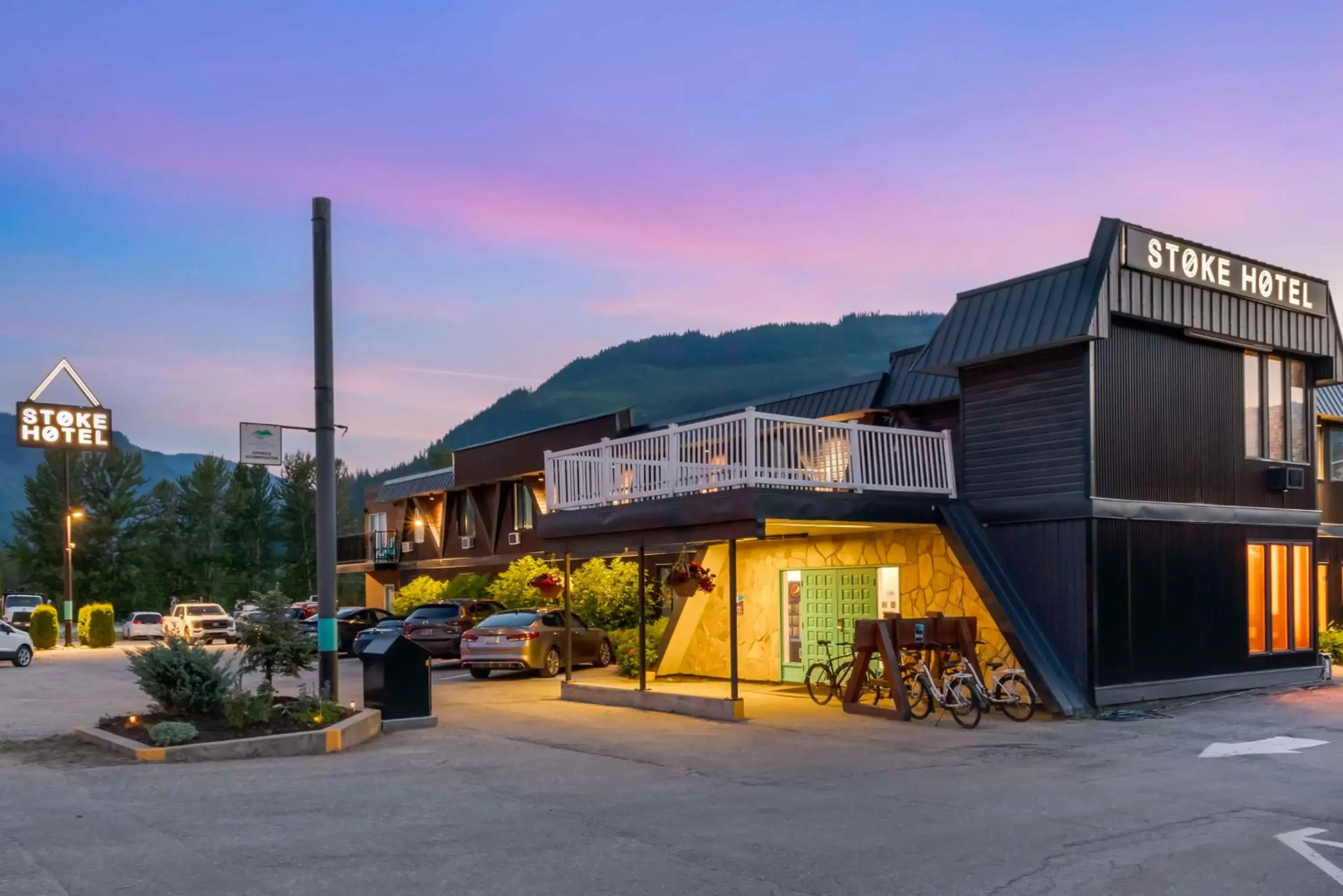 Property building in Stoke Hotel SureStay Collection by Best Western Property building in Stoke Hotel SureStay Collection by Best Western