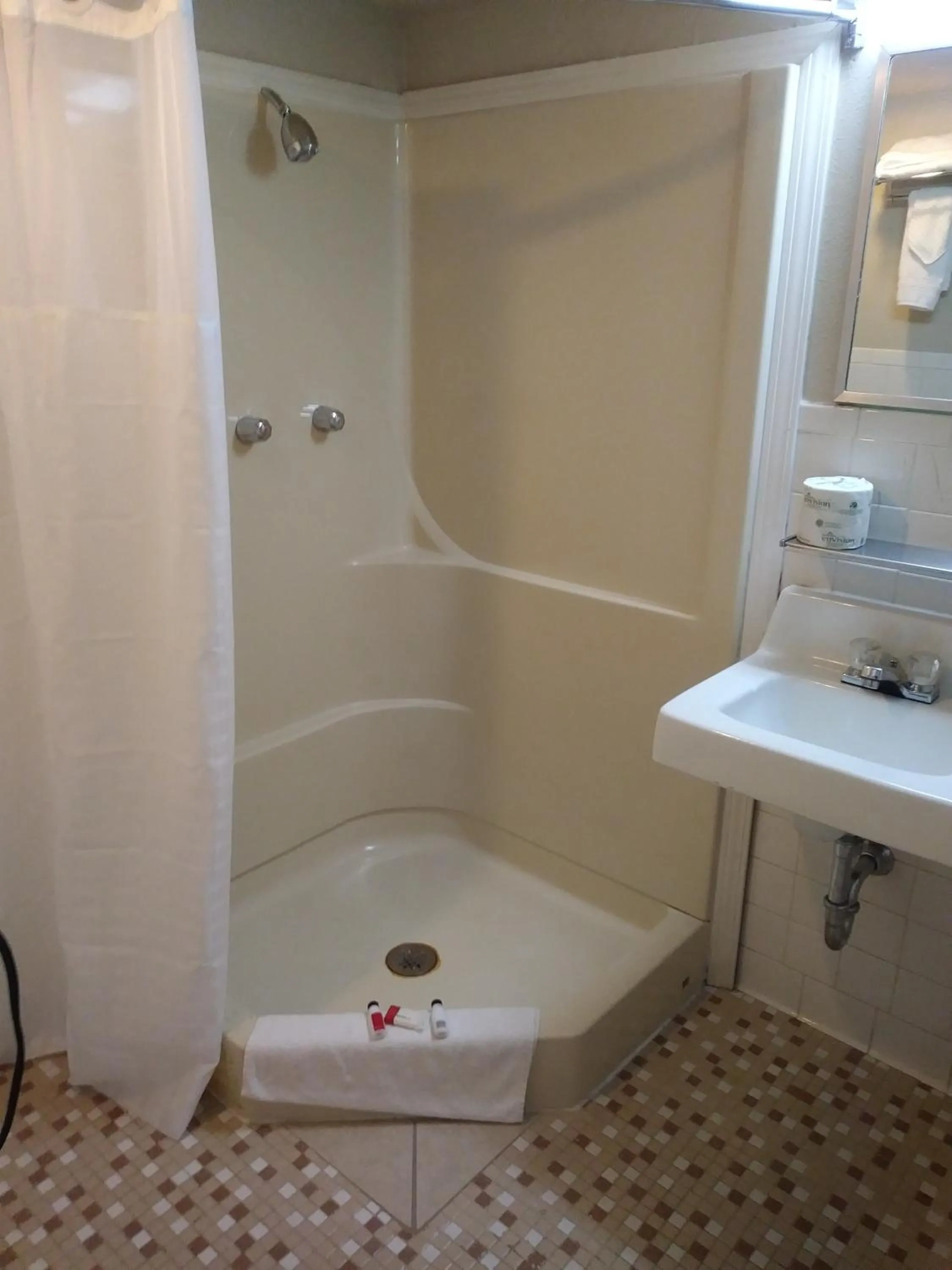 Bathroom in Days Inn by Wyndham Hot Springs