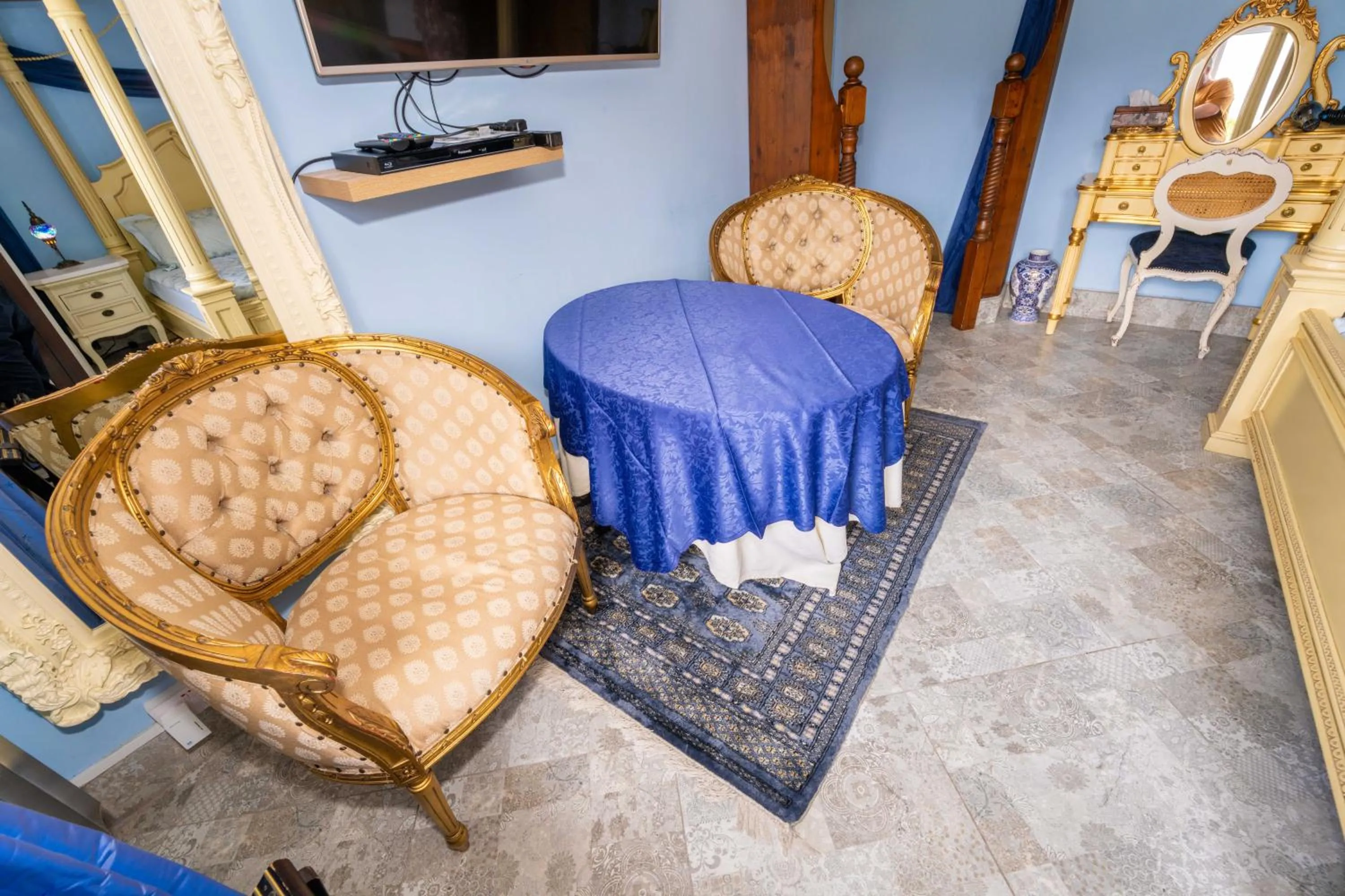 Seating area in Ferndale Luxury Boutique Bed & Breakfast