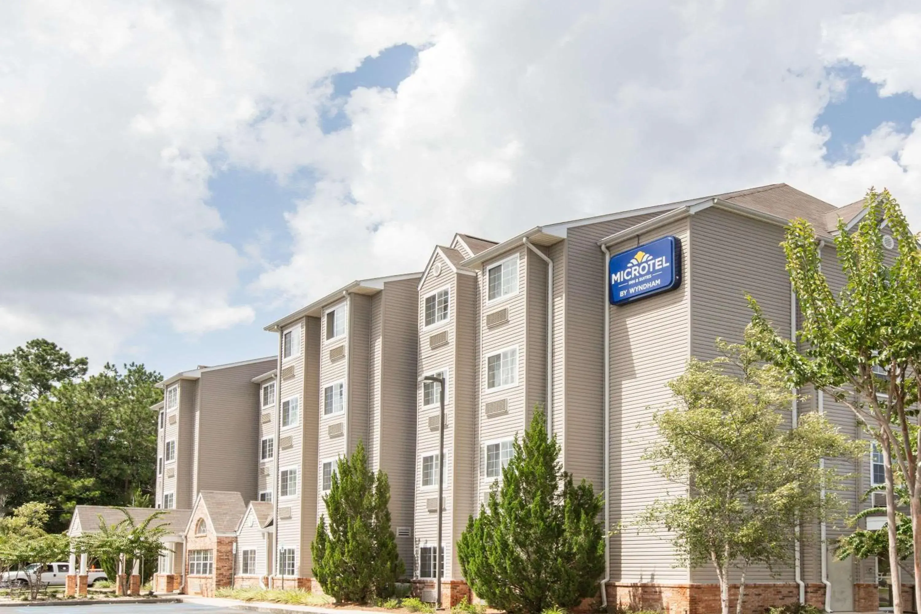 Property building in Microtel Inn & Suites by Wyndham Saraland Property building in Microtel Inn & Suites by Wyndham Saraland