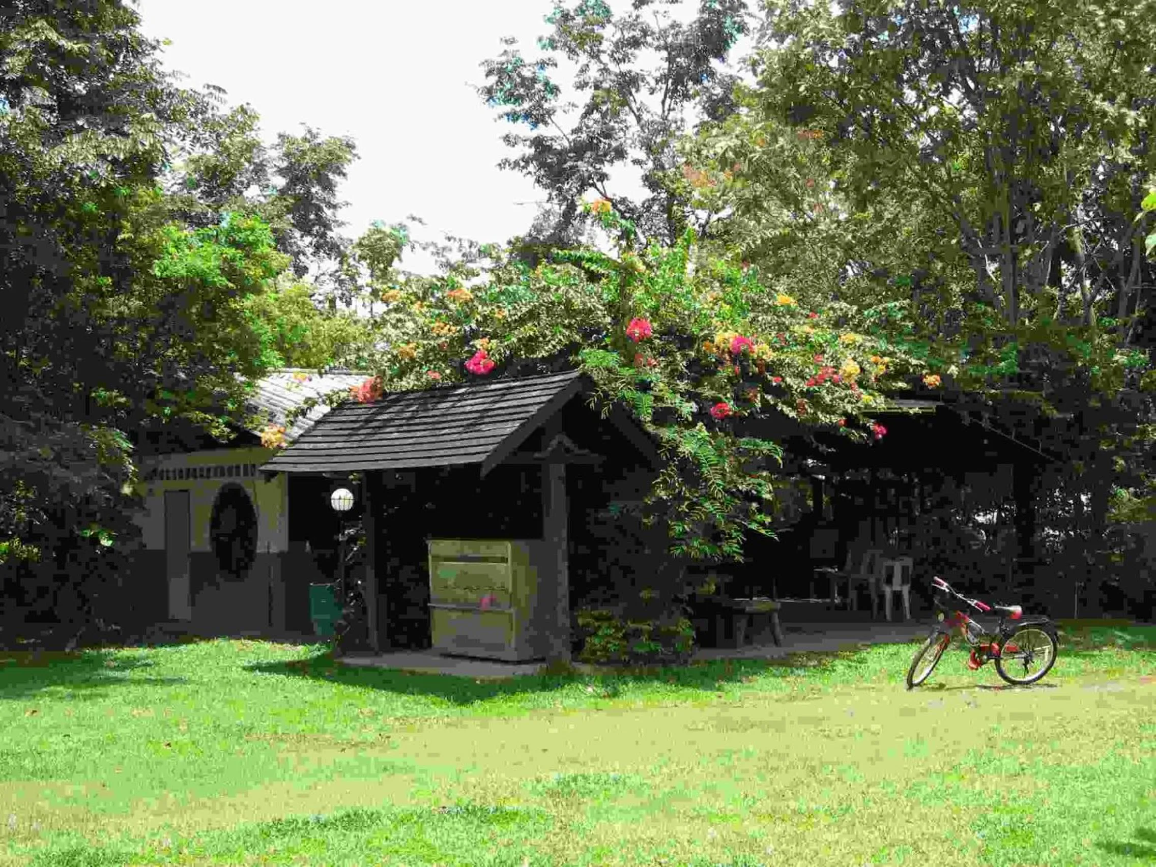 Lobby or reception in Isaan Perazim Park