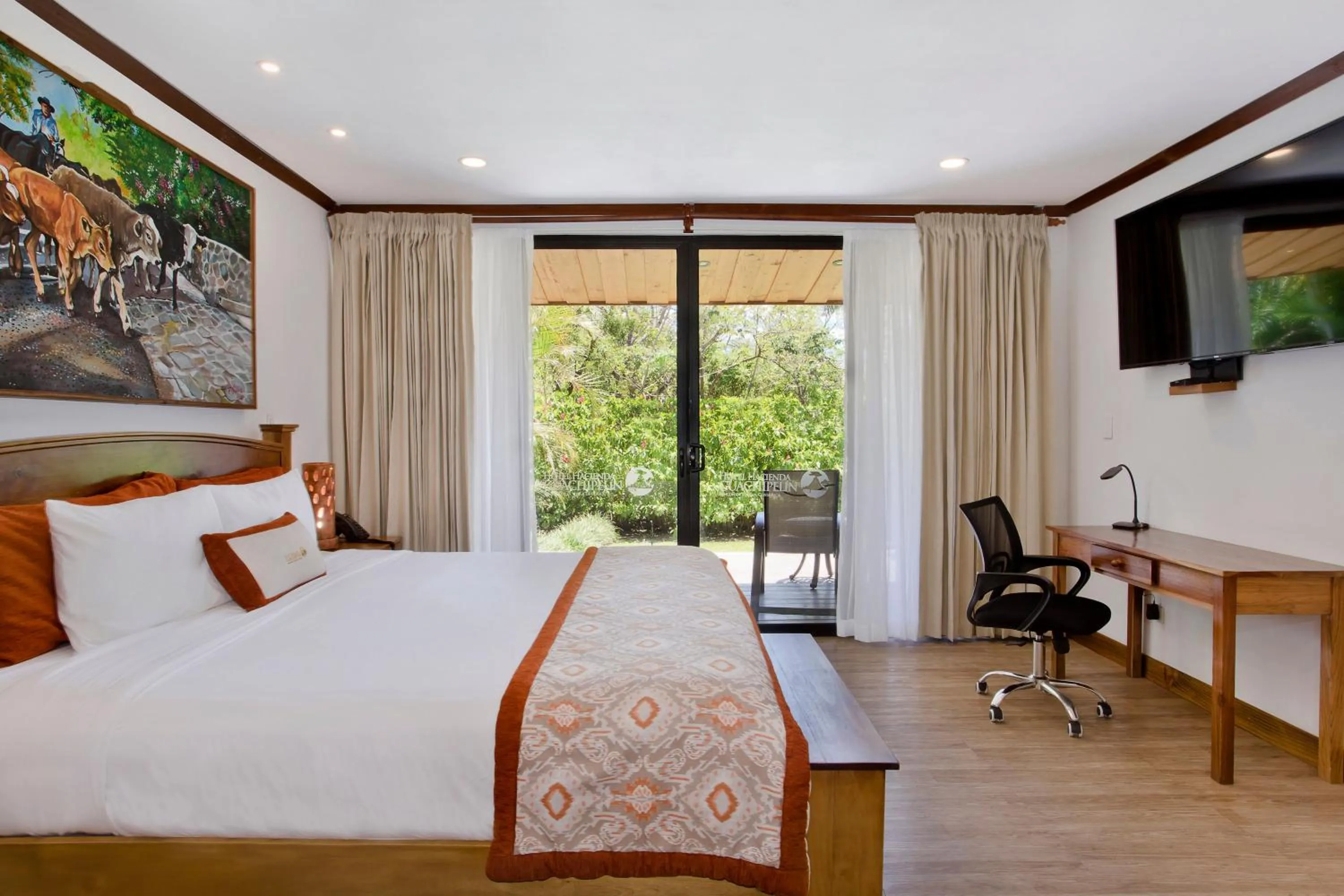 Decorative detail, Bed in Hacienda Guachipelin Volcano Ranch Hotel & Hot Springs