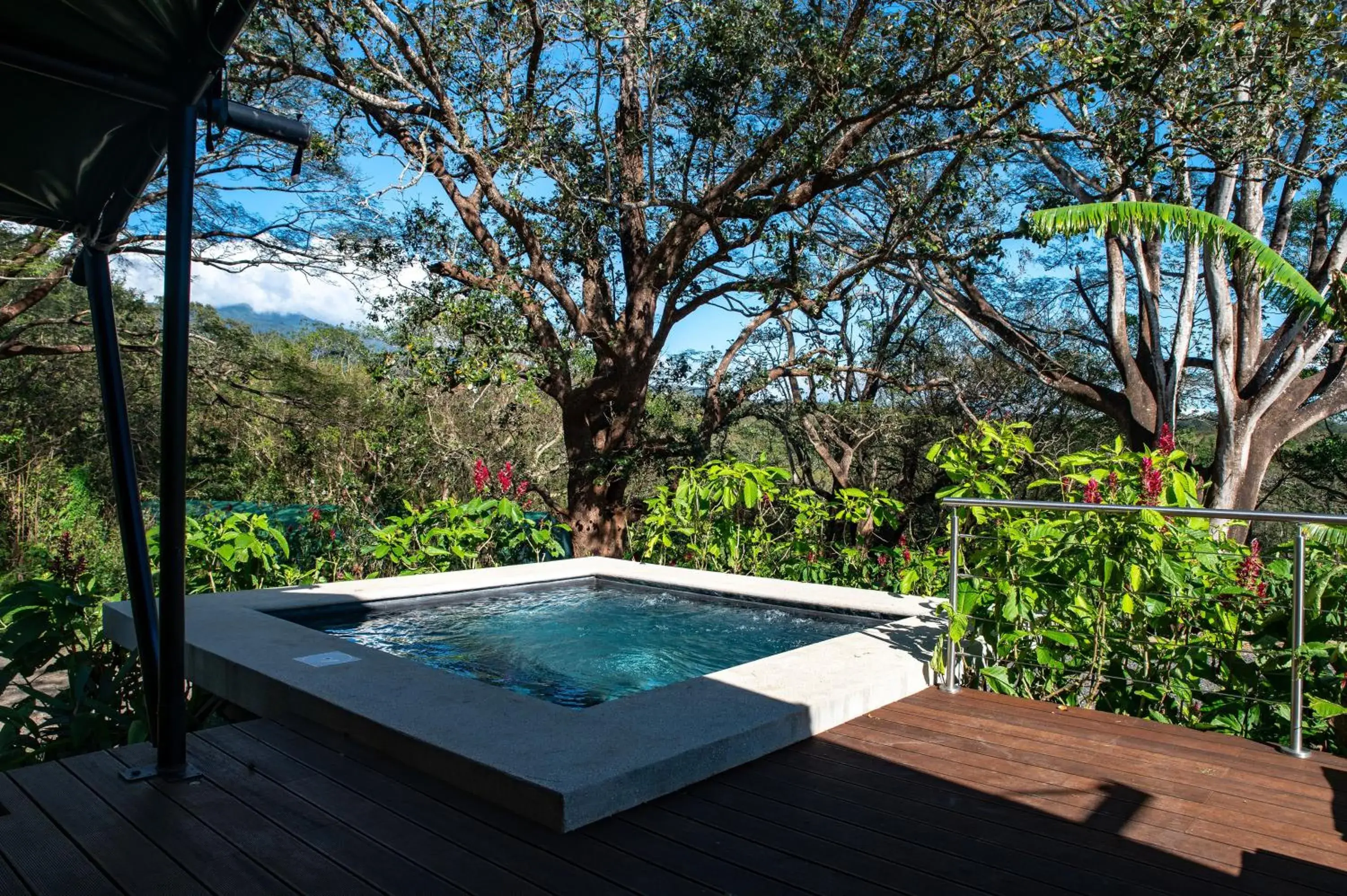 Swimming pool in Hacienda Guachipelin Volcano Ranch Hotel & Hot Springs Swimming pool in Hacienda Guachipelin Volcano Ranch Hotel & Hot Springs