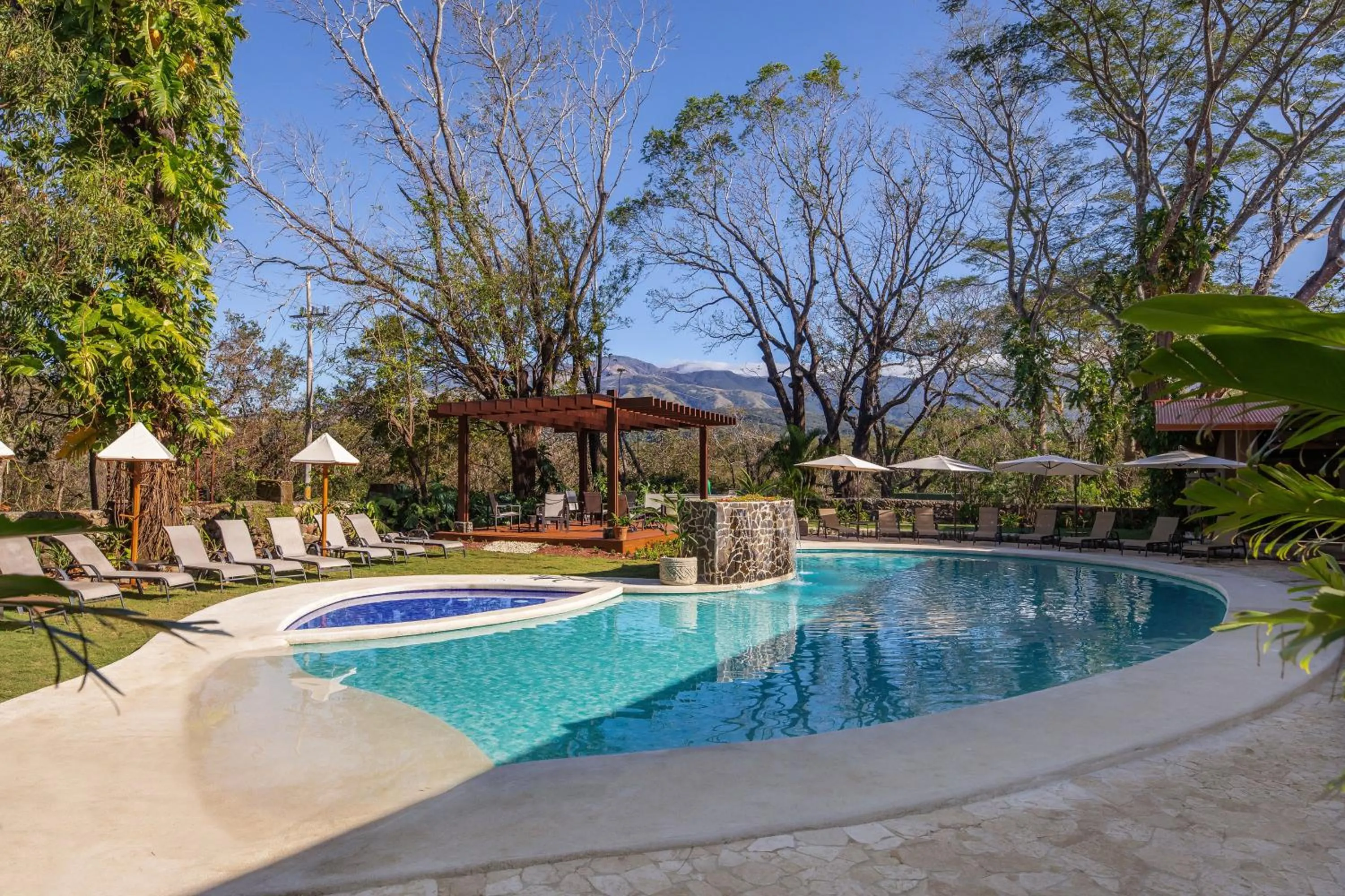 Swimming pool in Hacienda Guachipelin Volcano Ranch Hotel & Hot Springs