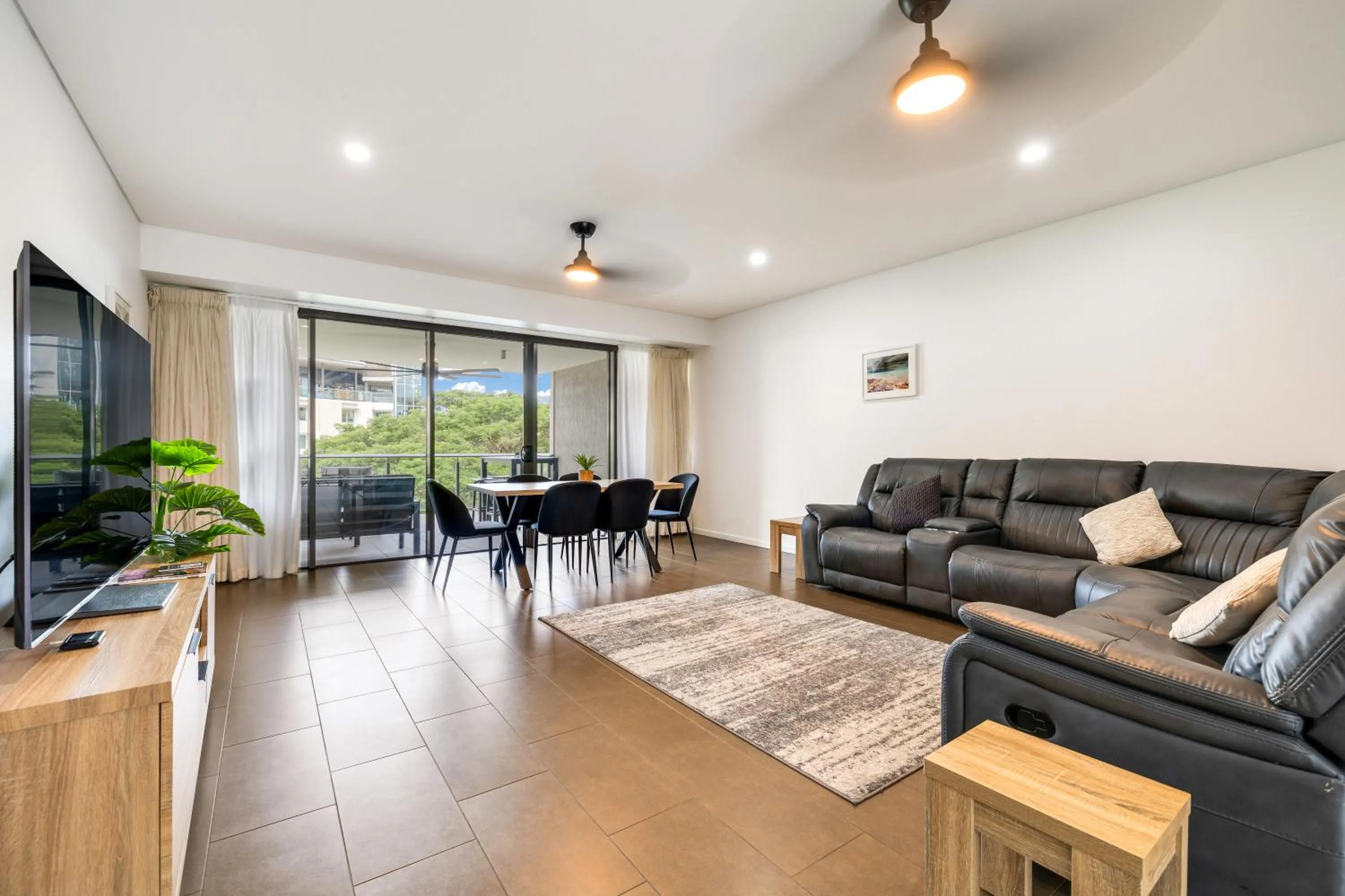 Living room in Darwin Waterfront Short Stay Apartments