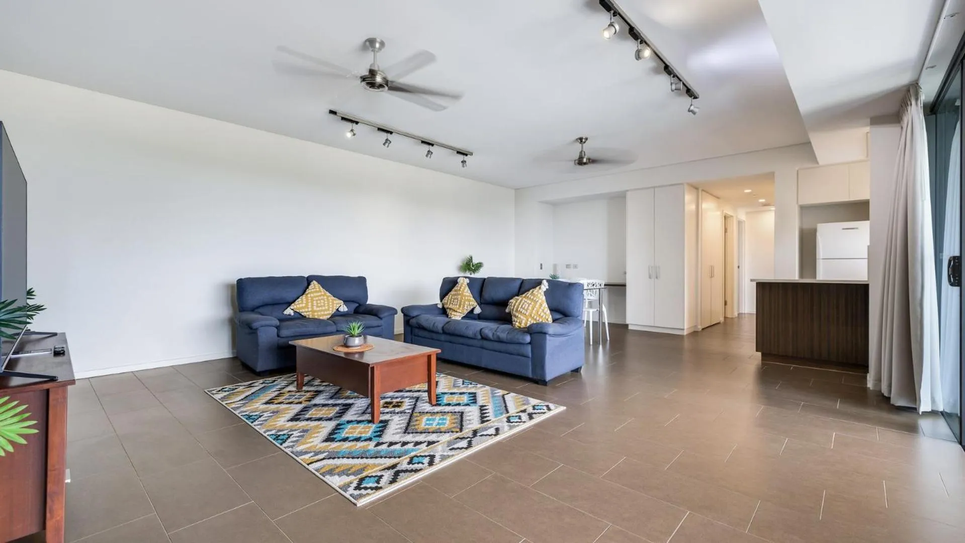 Living room in Darwin Waterfront Short Stay Apartments