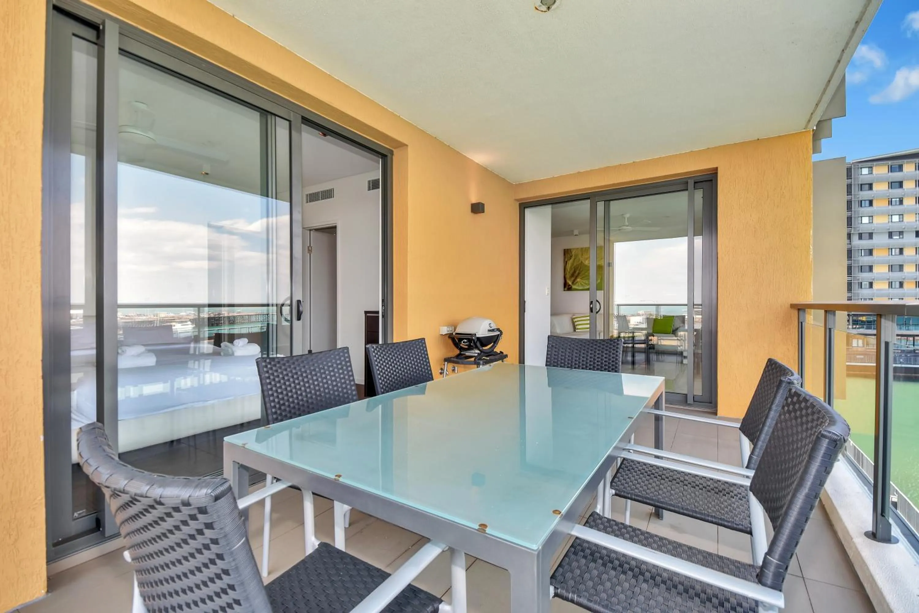 Balcony/Terrace in Darwin Waterfront Short Stay Apartments
