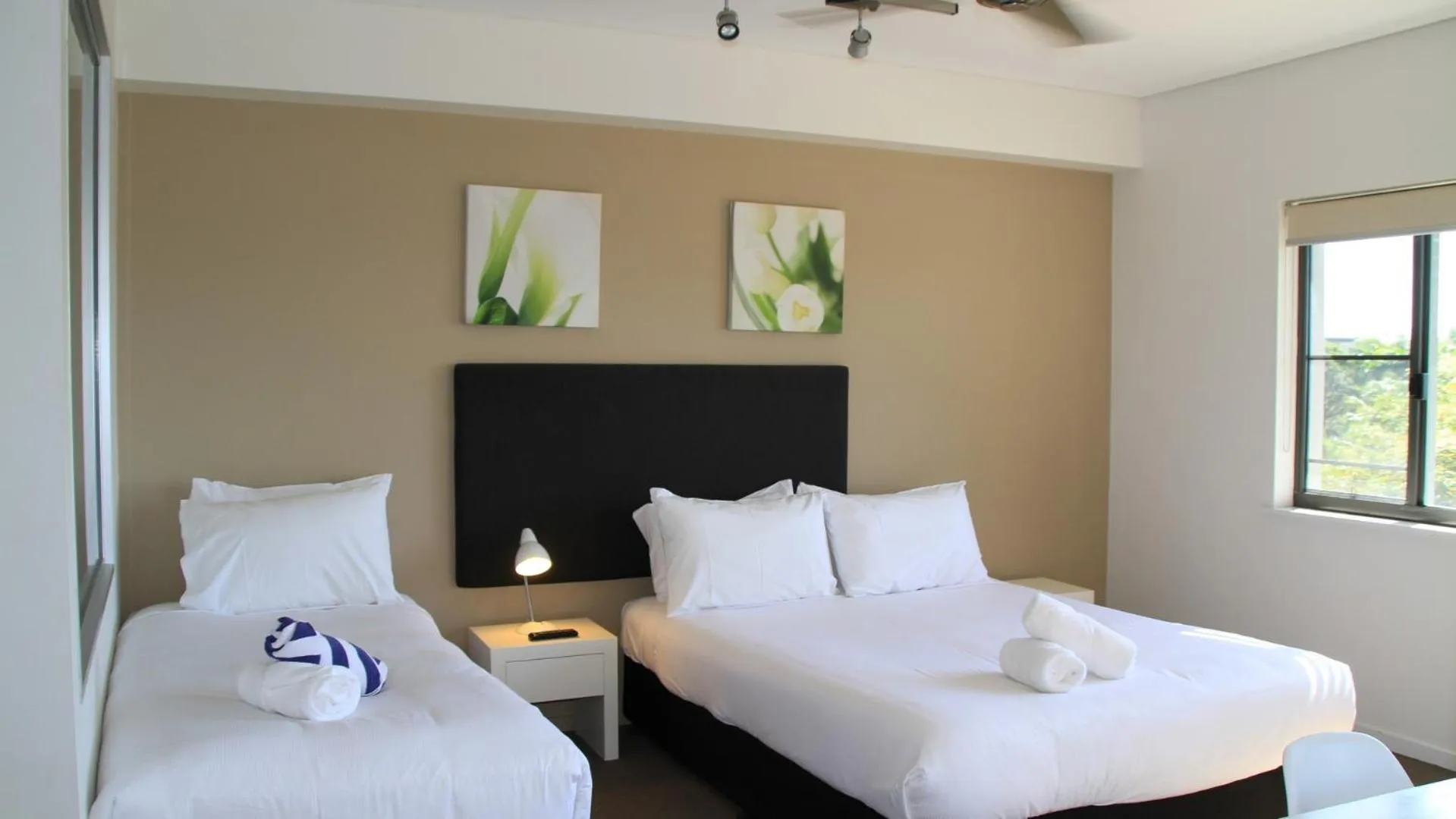 Bedroom, Bed in Darwin Waterfront Short Stay Apartments