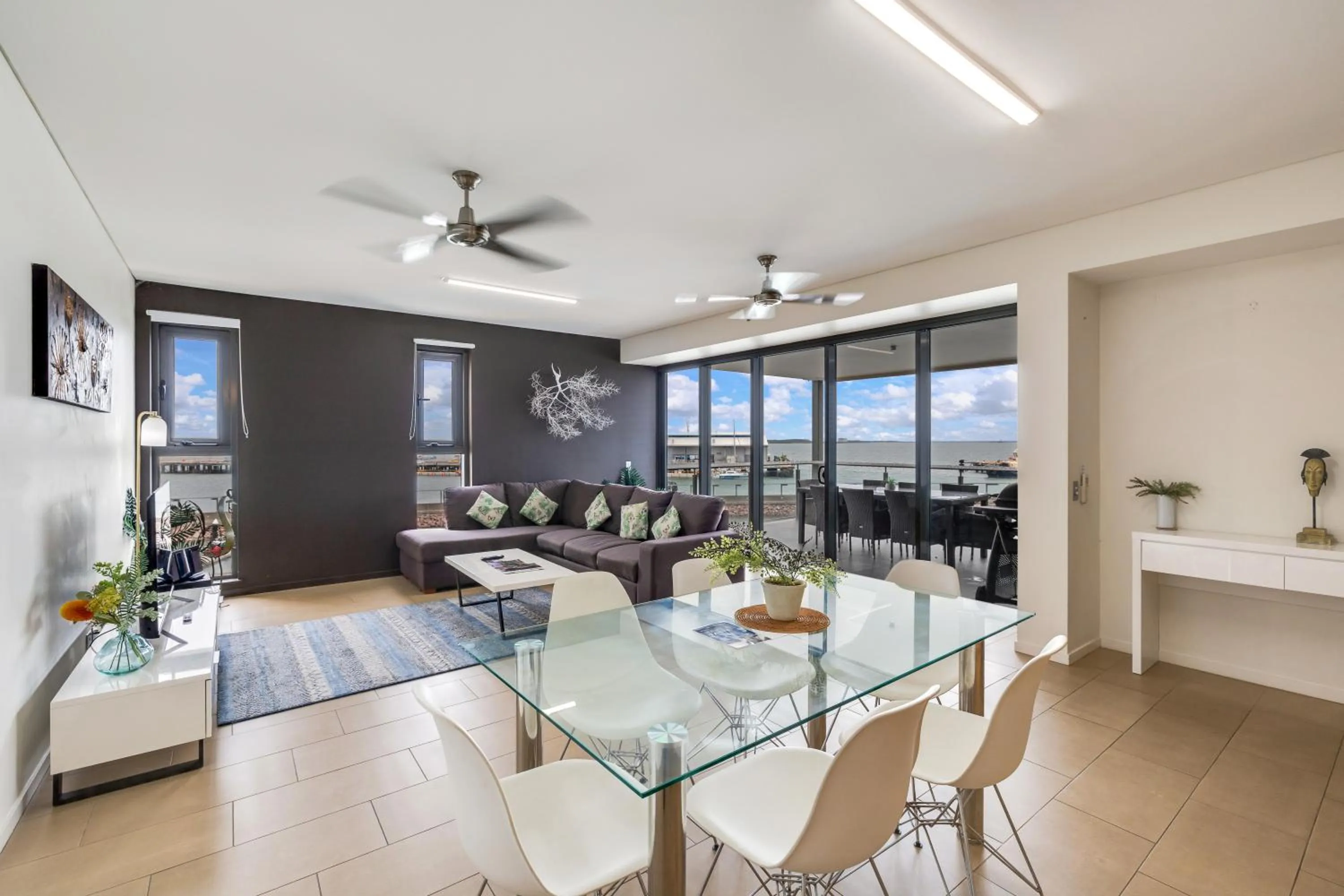 Living room in Darwin Waterfront Short Stay Apartments