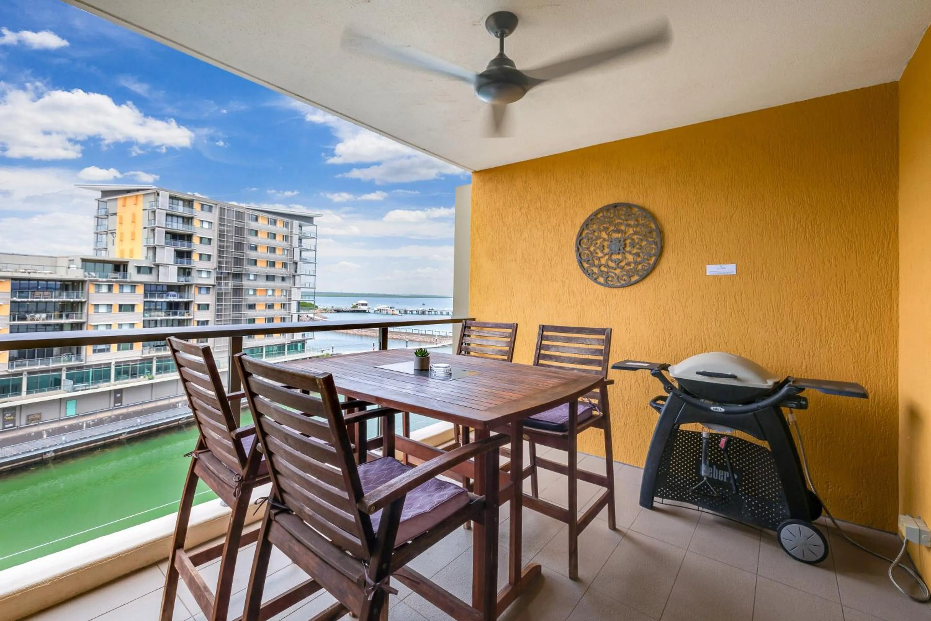 Balcony/Terrace in Darwin Waterfront Short Stay Apartments