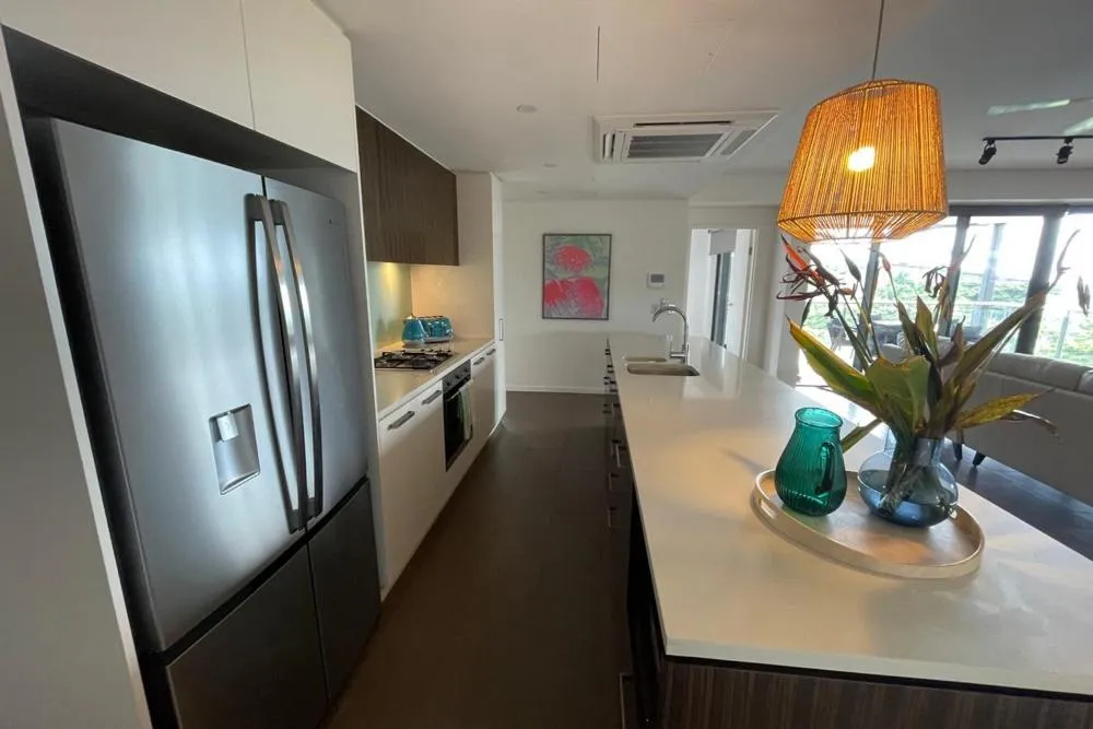 Kitchen or kitchenette in Darwin Waterfront Short Stay Apartments