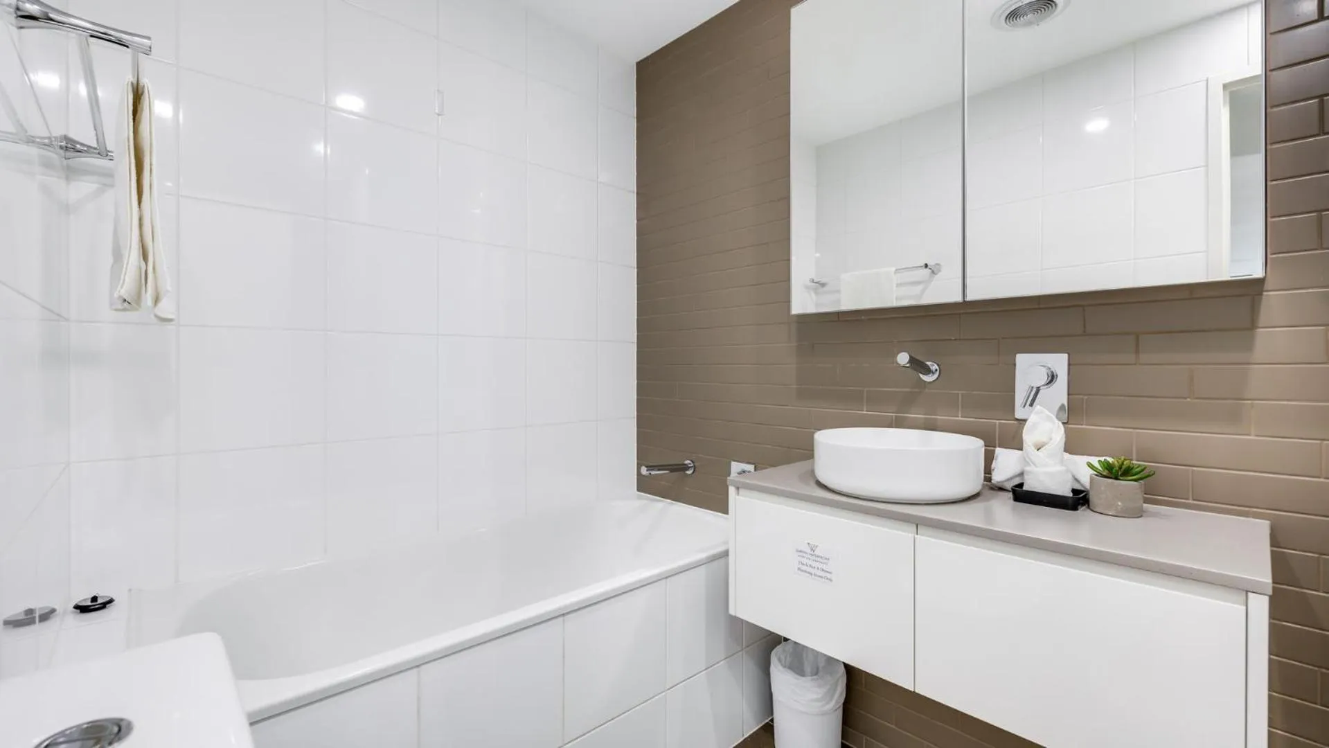 Bathroom in Darwin Waterfront Short Stay Apartments