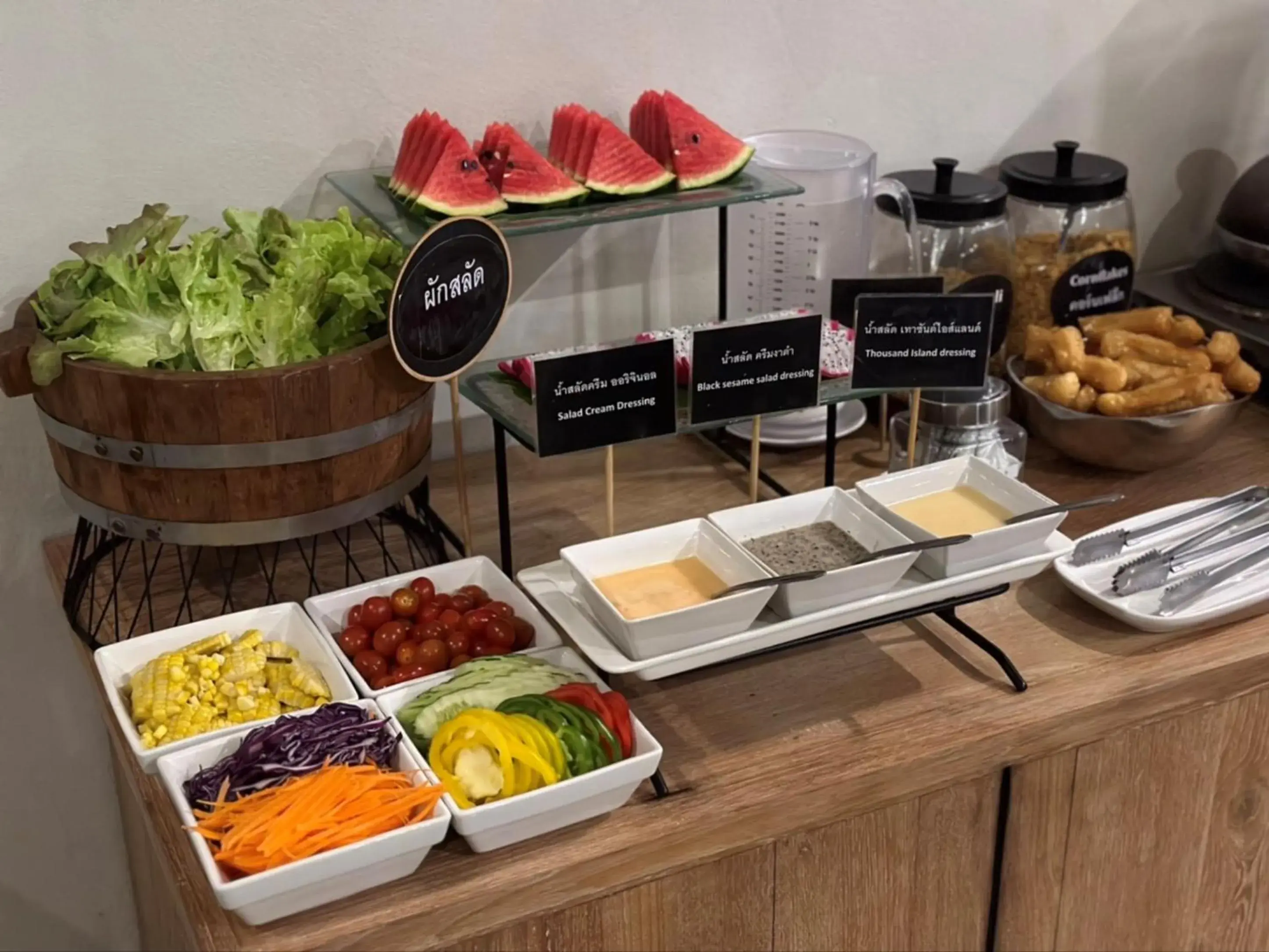 Restaurant/places to eat in Hug Nimman Hotel Restaurant/places to eat in Hug Nimman Hotel