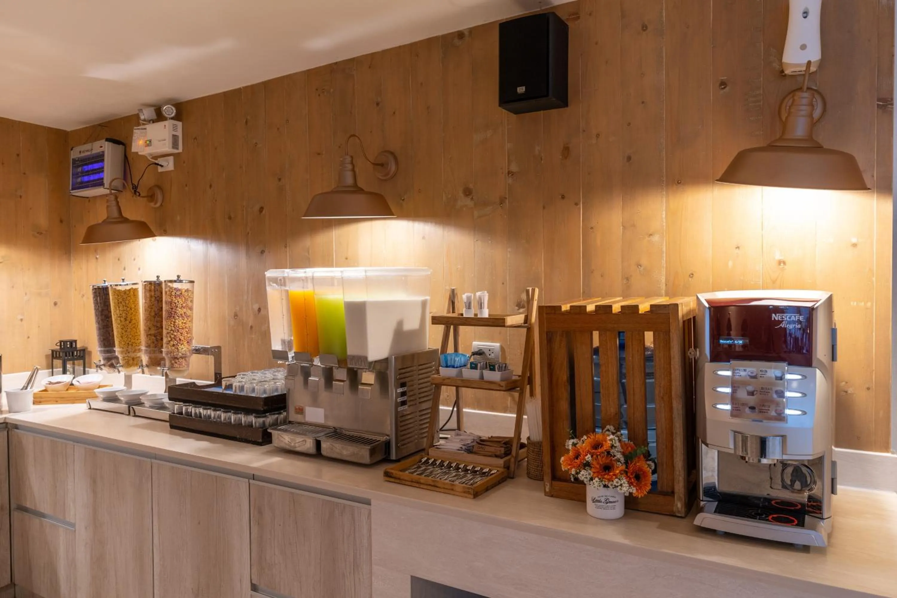 Breakfast in Golden Tulip Pattaya Beachfront Resort