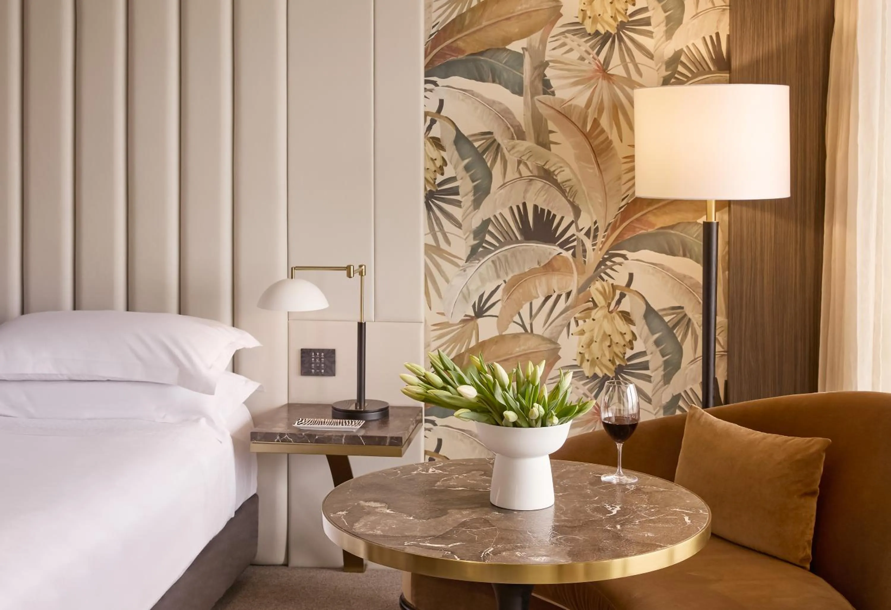 Bed in Emporium Hotel South Bank