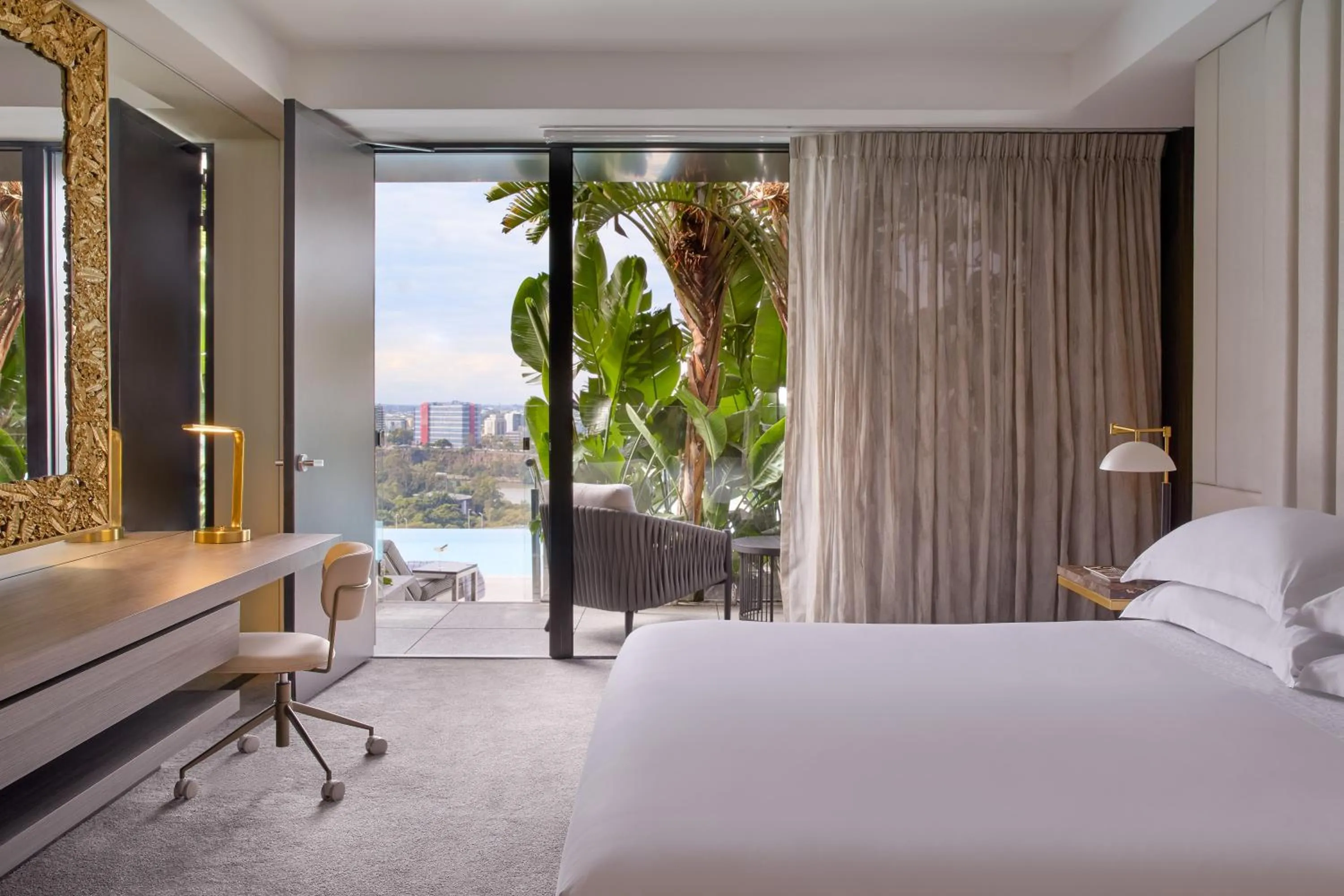 Bedroom, Bed in Emporium Hotel South Bank