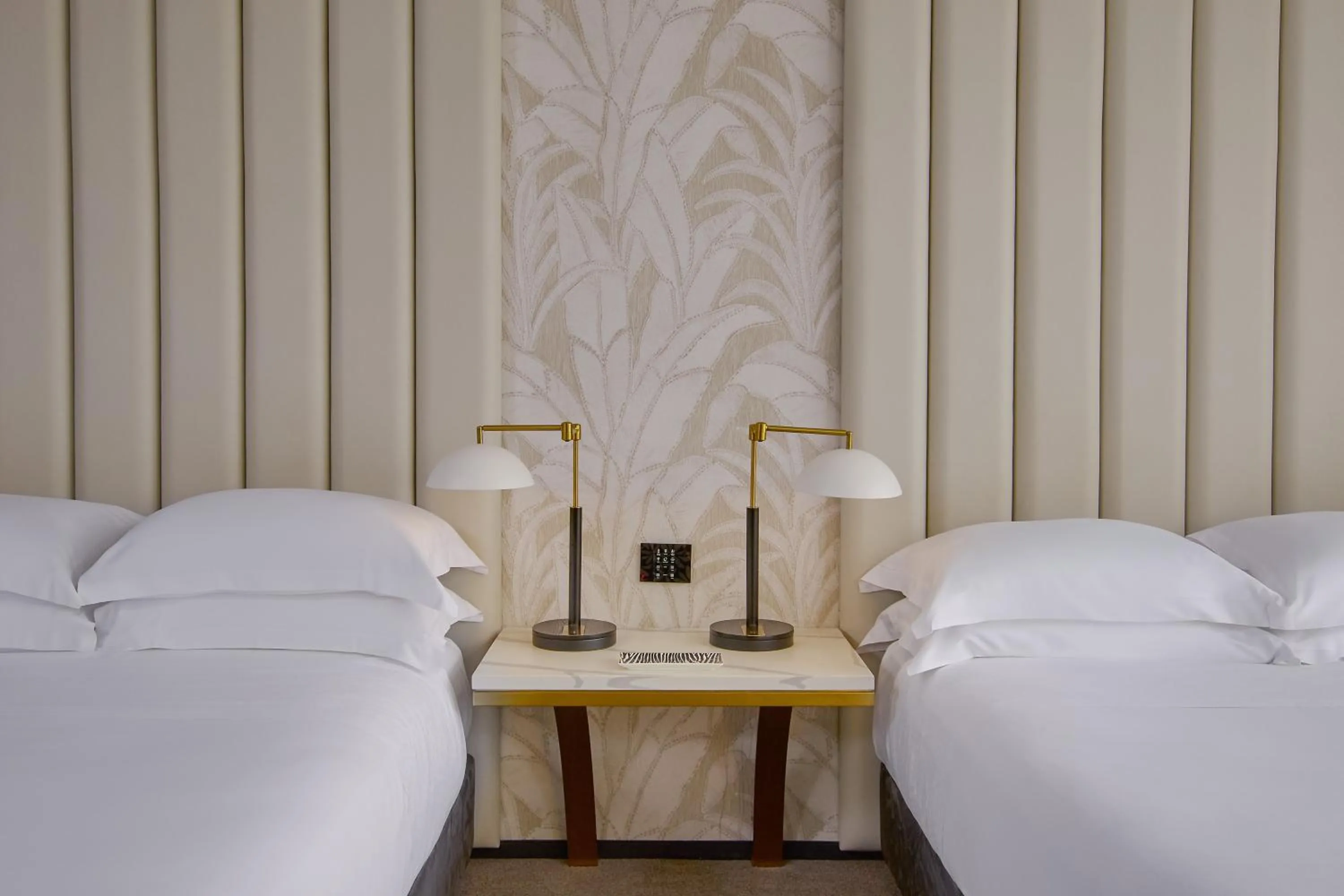 Bed in Emporium Hotel South Bank