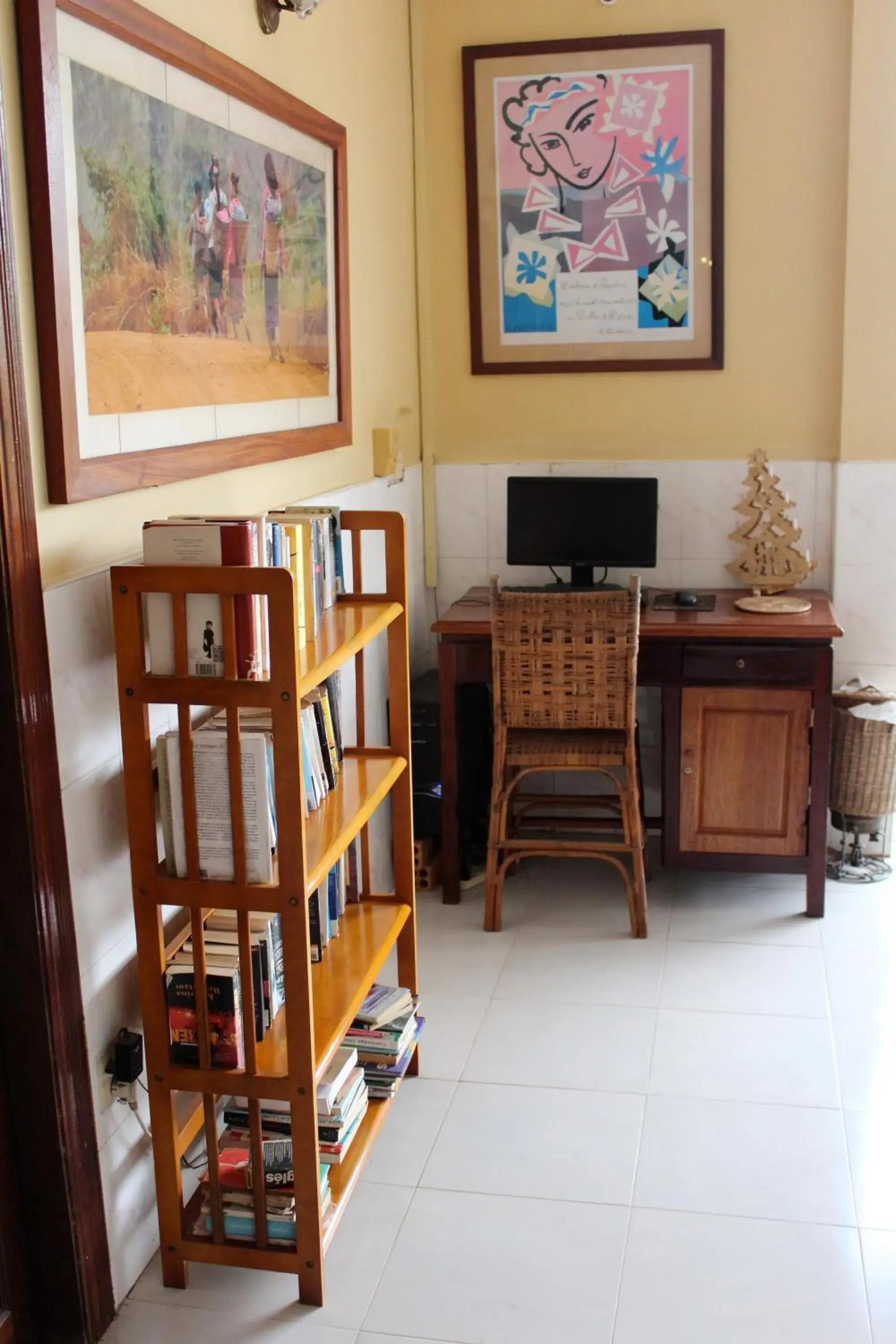 Seven Candles Guesthouse Seven Candles Guesthouse