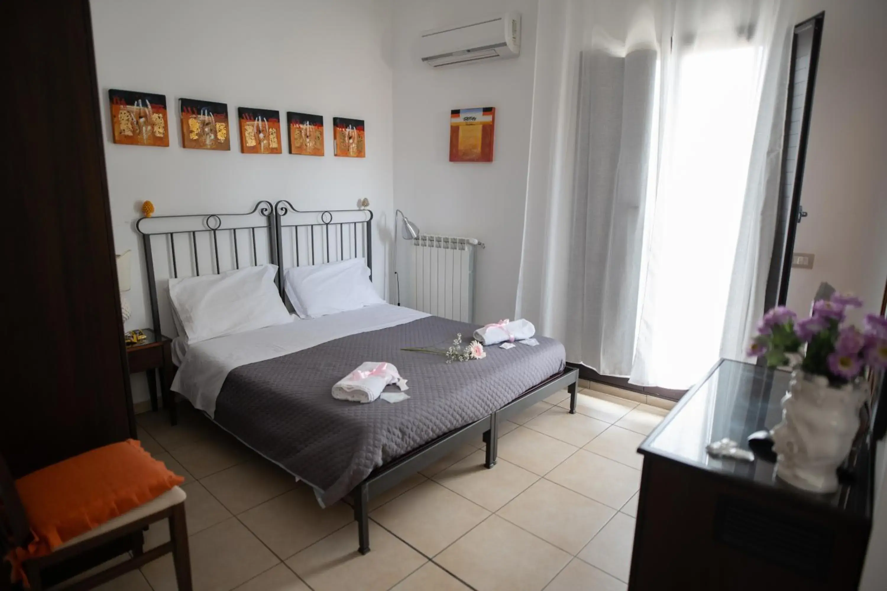 Quadruple Room with Balcony - single occupancy in B&B Regina Carolina Quadruple Room with Balcony - single occupancy in B&B Regina Carolina