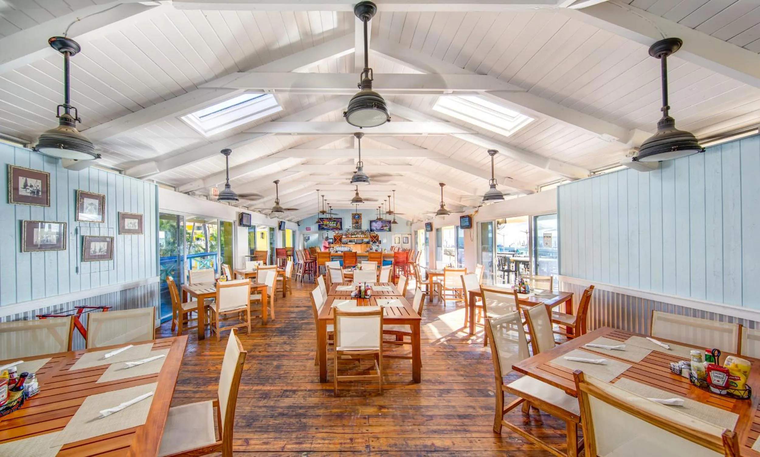 Restaurant/places to eat in Bimini Big Game Club Resort & Marina