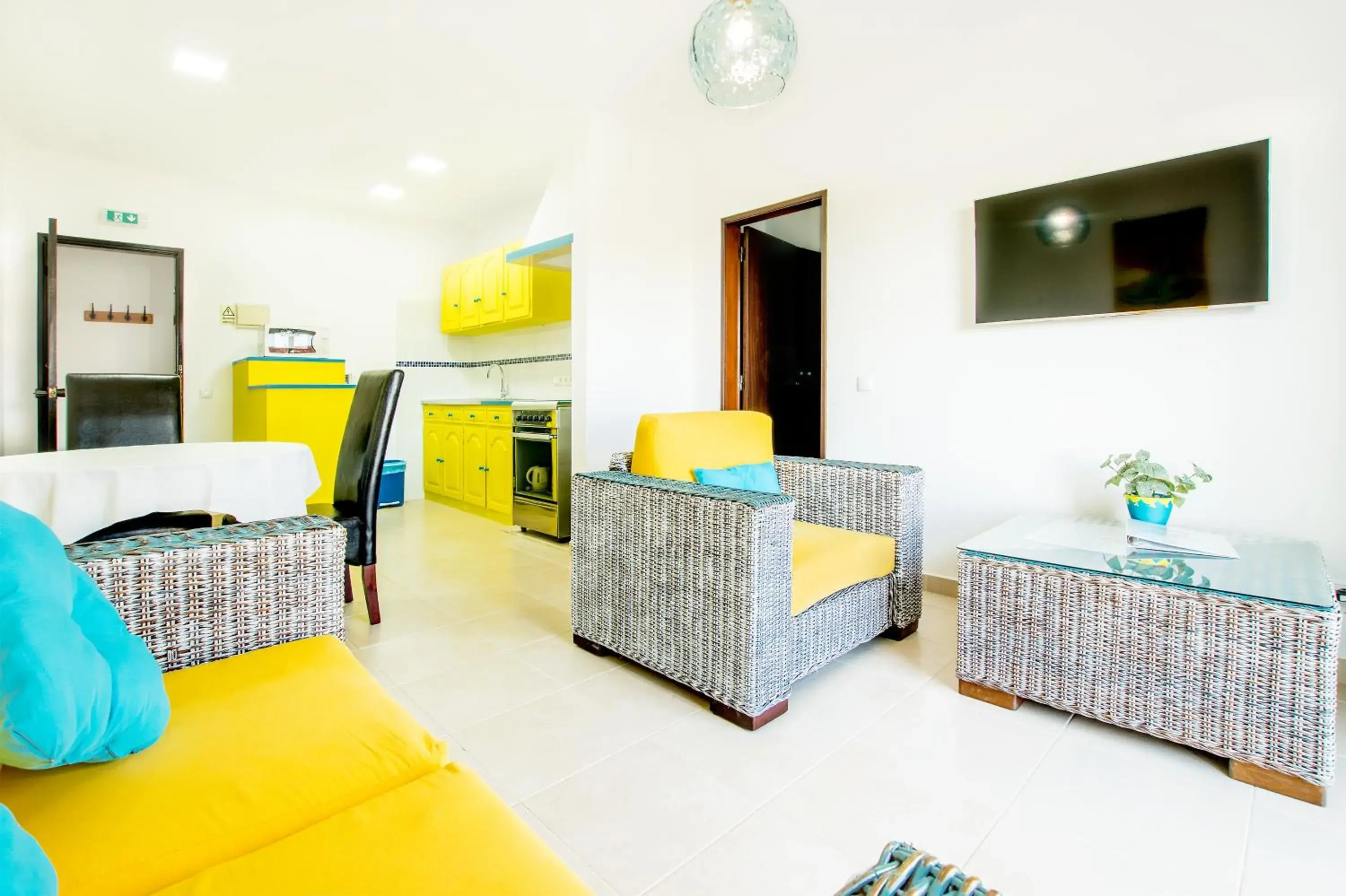 One-Bedroom Apartment with Balcony and Garden View in Tonel Apartamentos Turisticos One-Bedroom Apartment with Balcony and Garden View in Tonel Apartamentos Turisticos