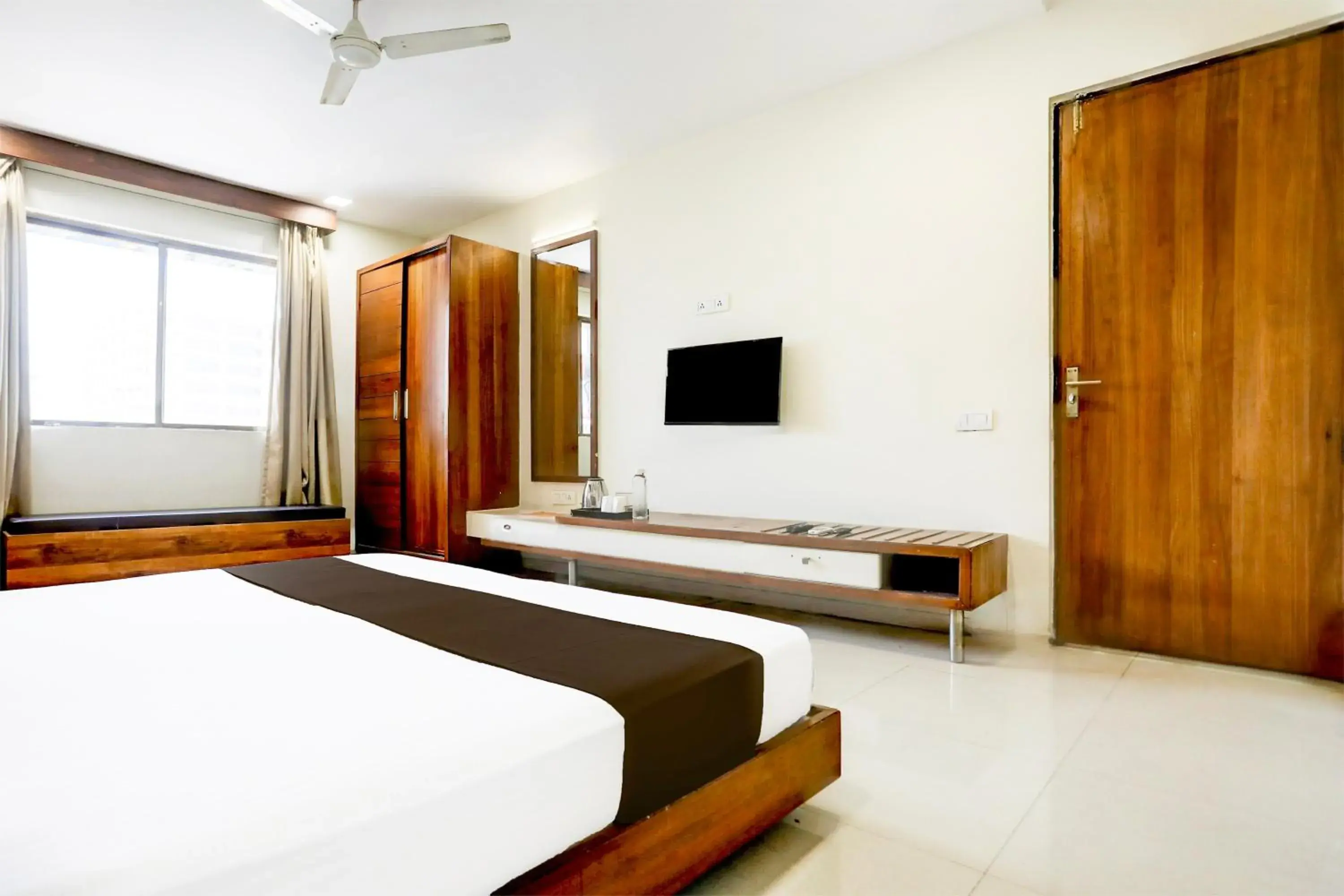 Bedroom, Bed in Super Townhouse Prahladnagar Bedroom, Bed in Super Townhouse Prahladnagar