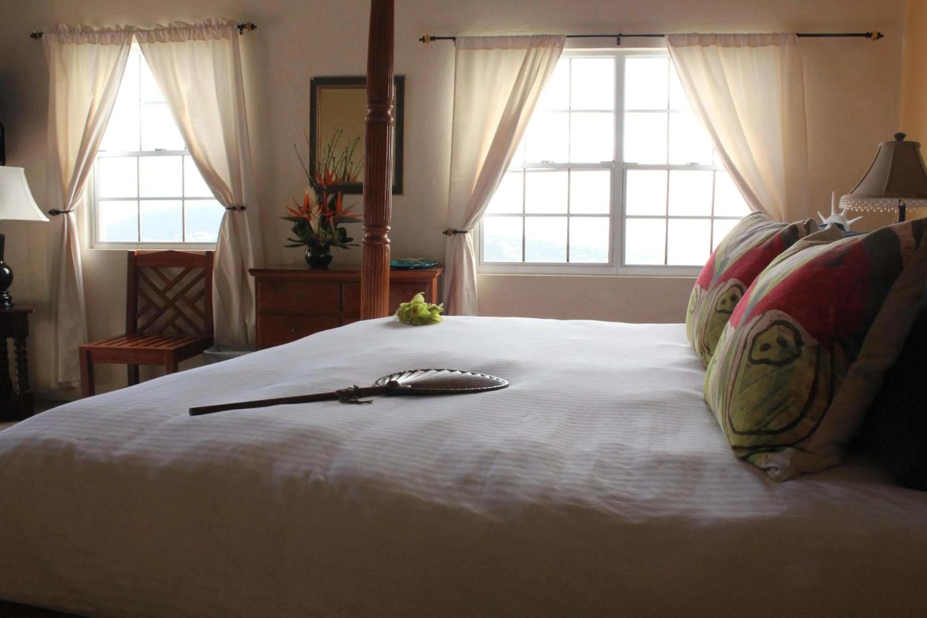 Bed in The Mafolie Hotel