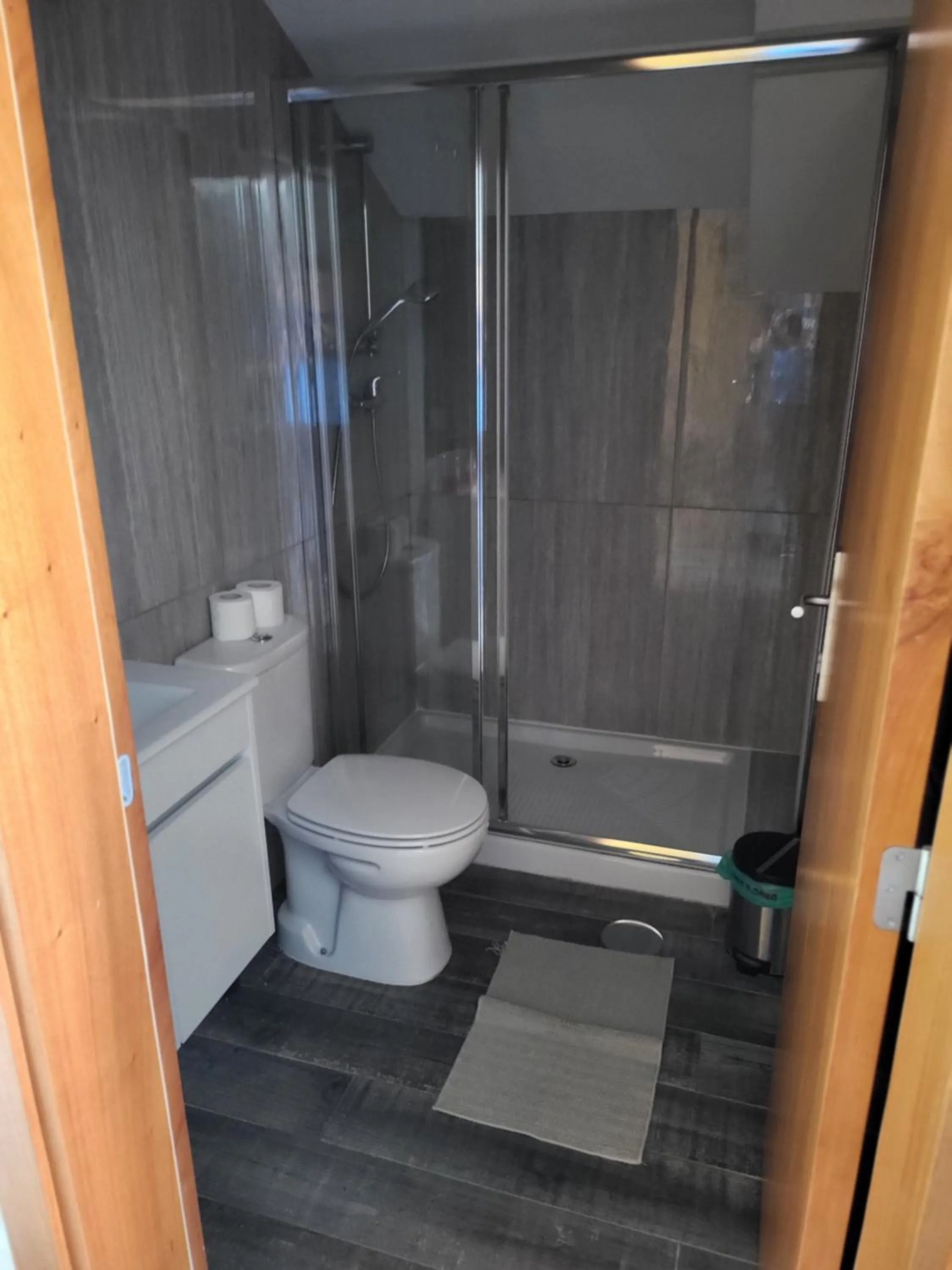 Toilet in Leao de Ouro