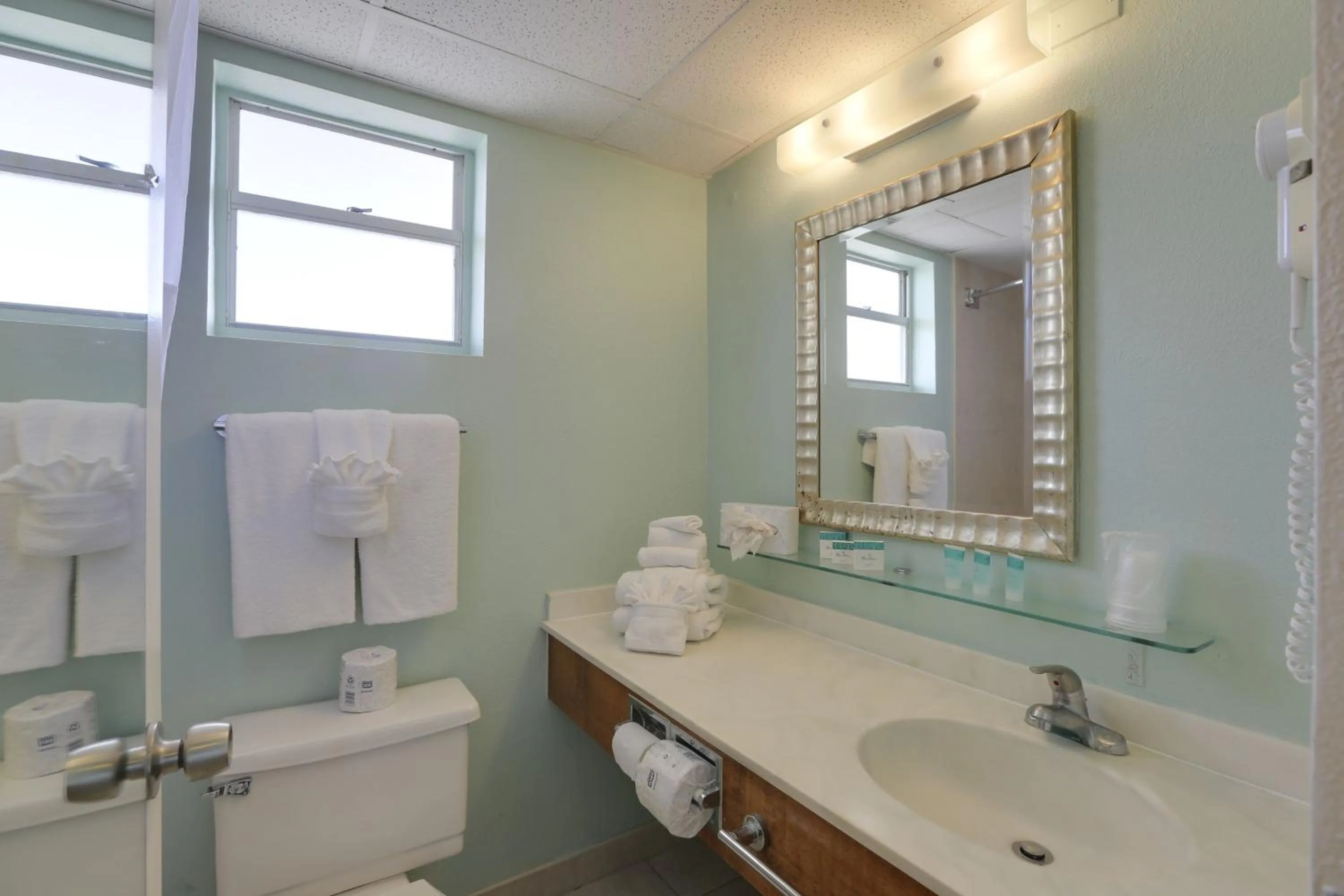 Bathroom in The Beachview Inn Clearwater Beach