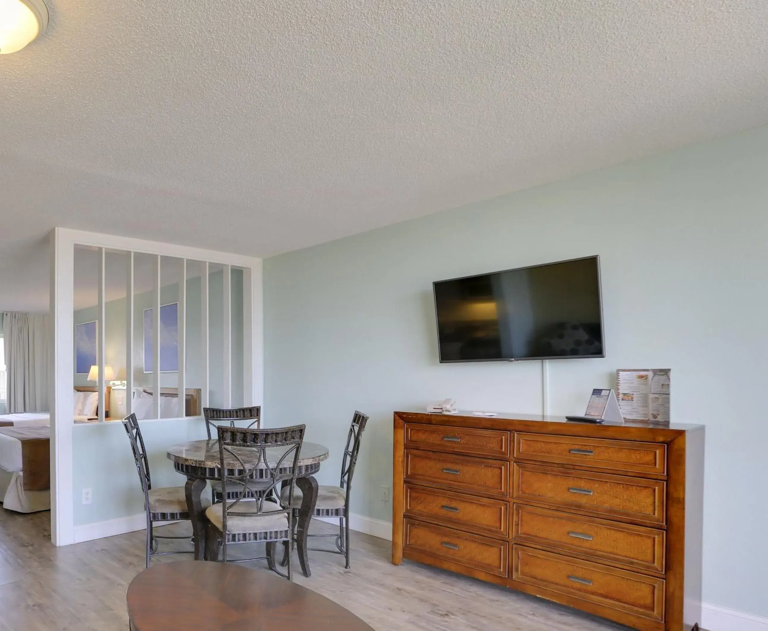 Bedroom in The Beachview Inn Clearwater Beach Bedroom in The Beachview Inn Clearwater Beach