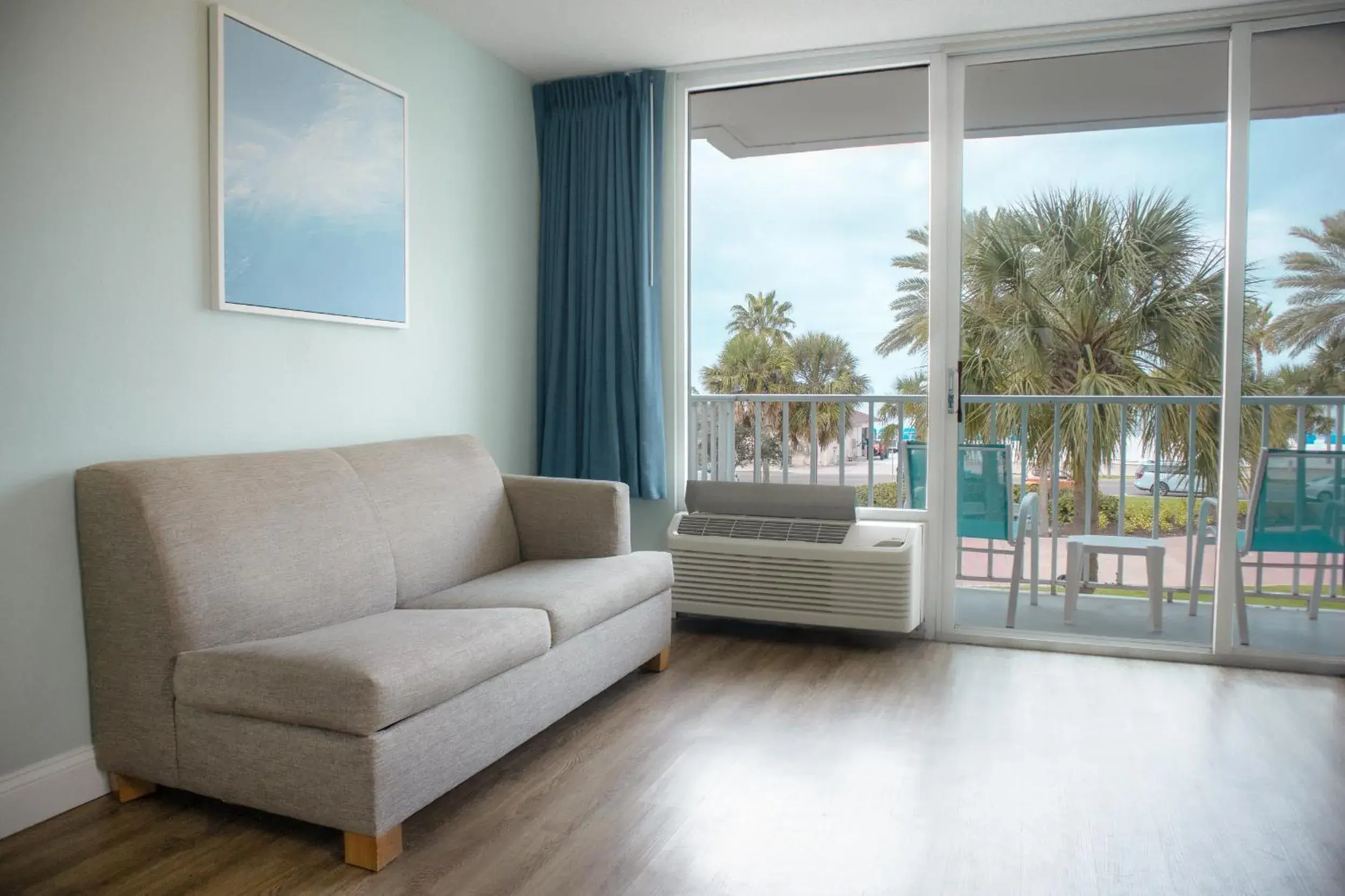 Bedroom in The Beachview Inn Clearwater Beach Bedroom in The Beachview Inn Clearwater Beach