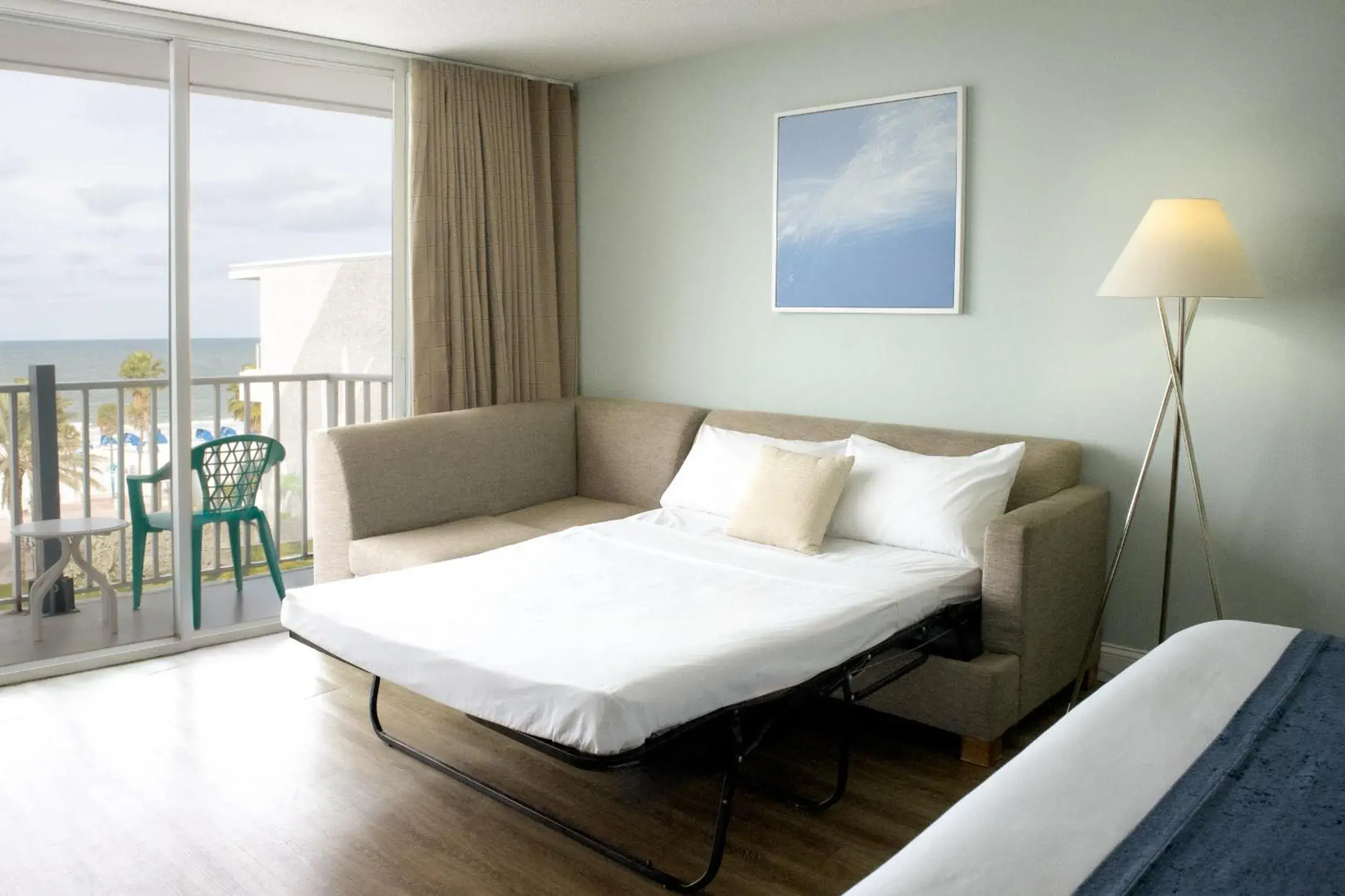 Bedroom, Bed in The Beachview Inn Clearwater Beach Bedroom, Bed in The Beachview Inn Clearwater Beach