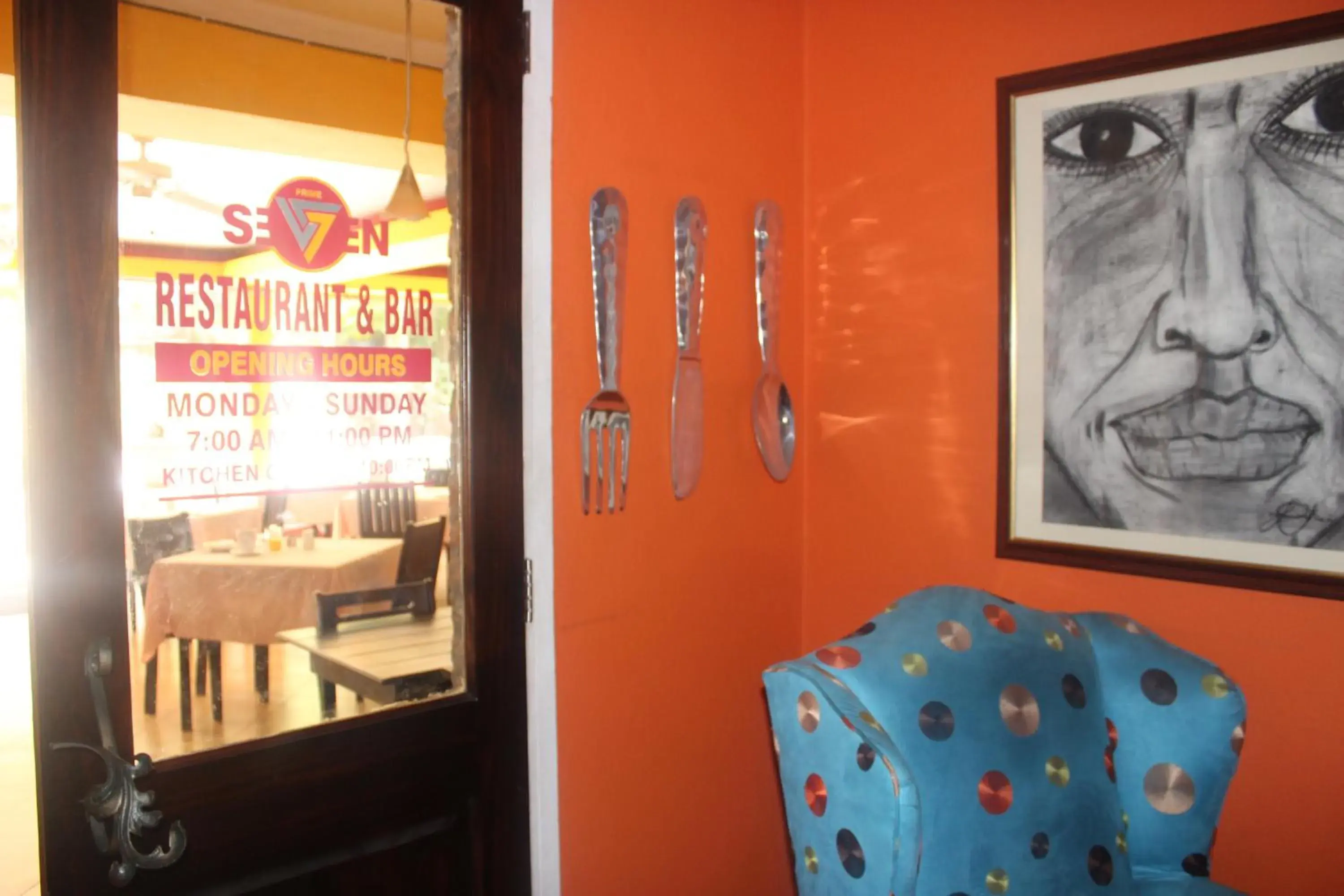 Restaurant/places to eat in Altamont West Hotel Restaurant/places to eat in Altamont West Hotel