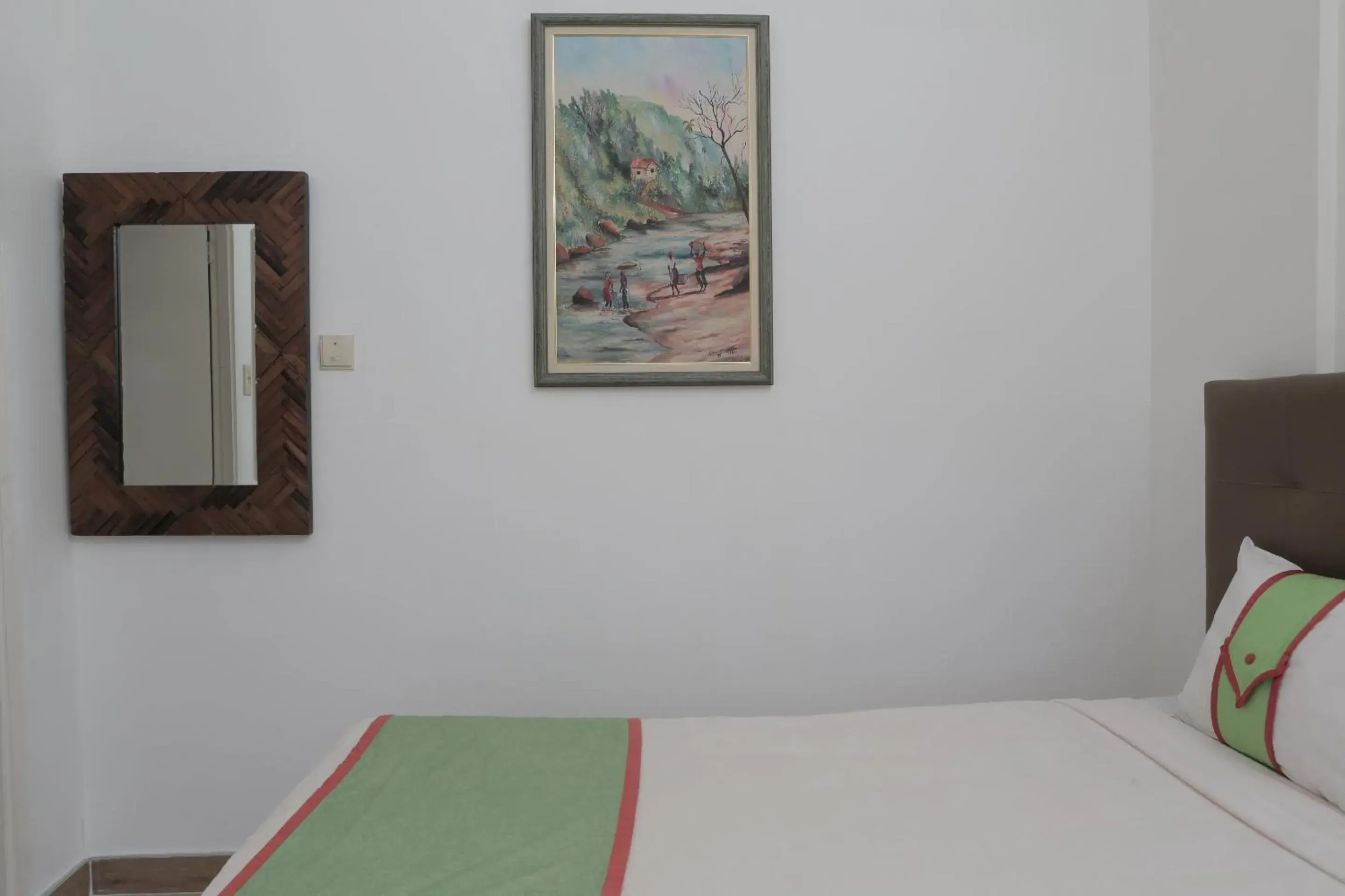 Standard Double Room in Altamont West Hotel Standard Double Room in Altamont West Hotel