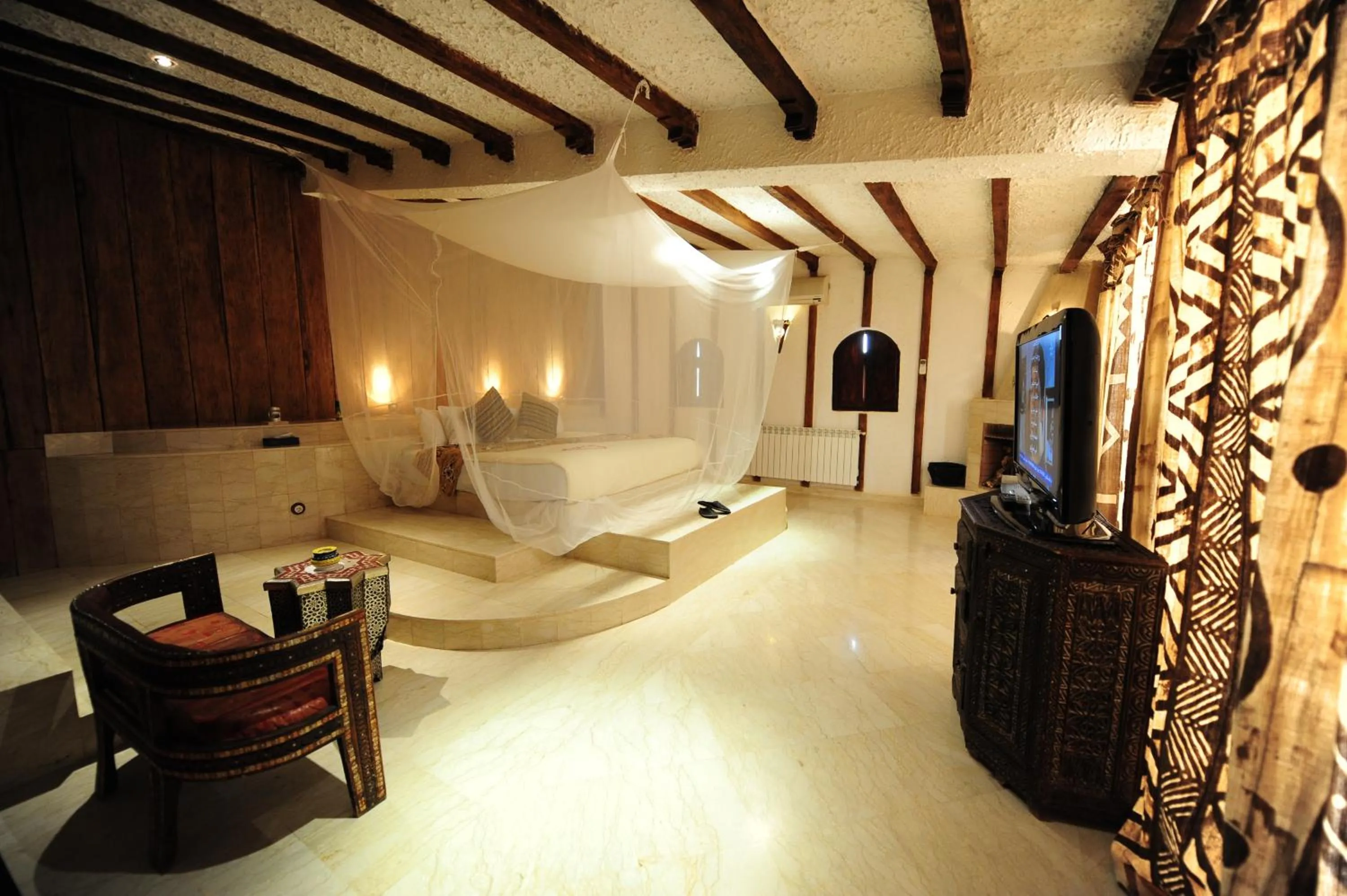 Photo of the whole room in Kasbah Hotel Tombouctou