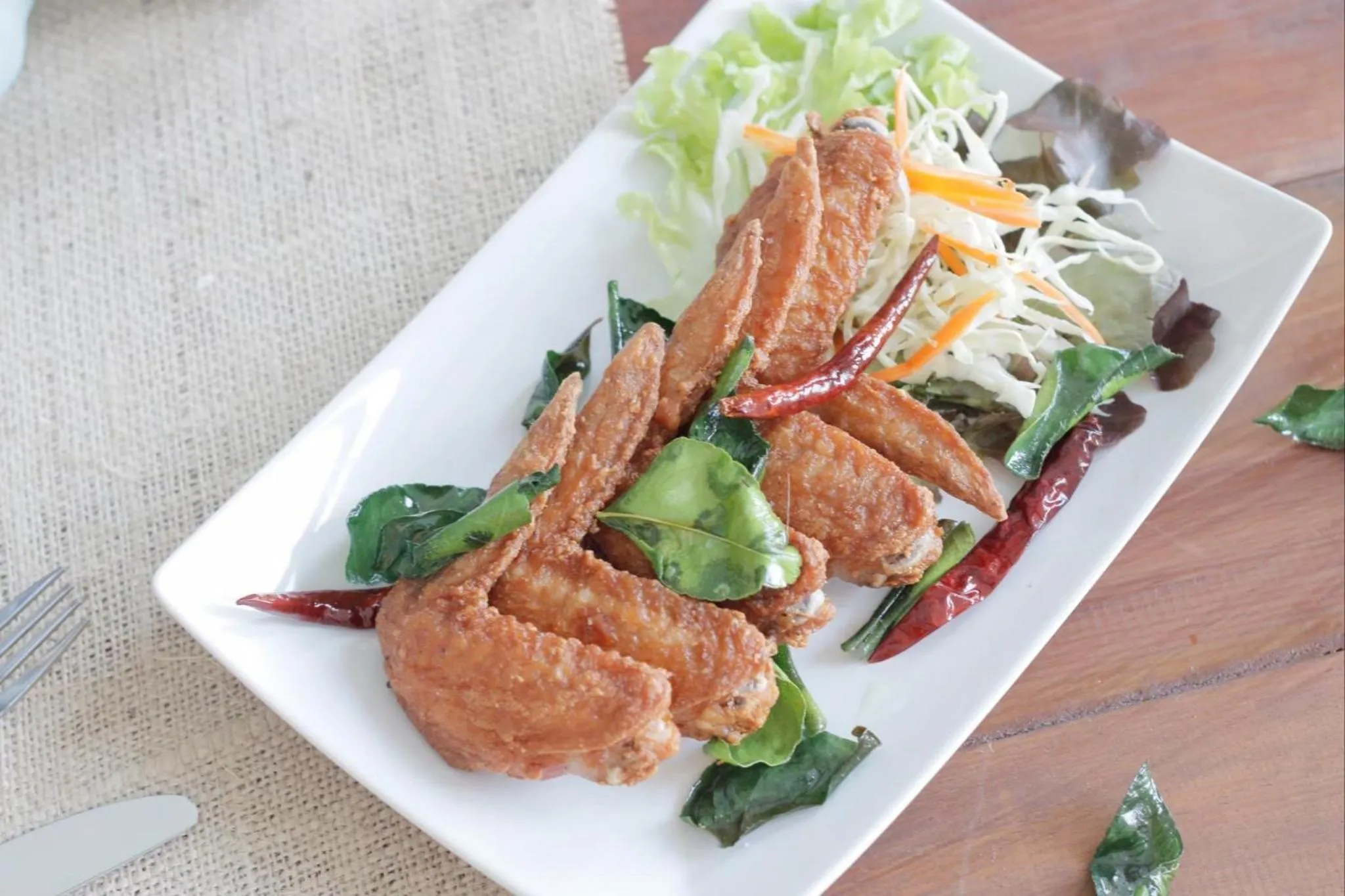 Restaurant/places to eat in Phurinda Residence