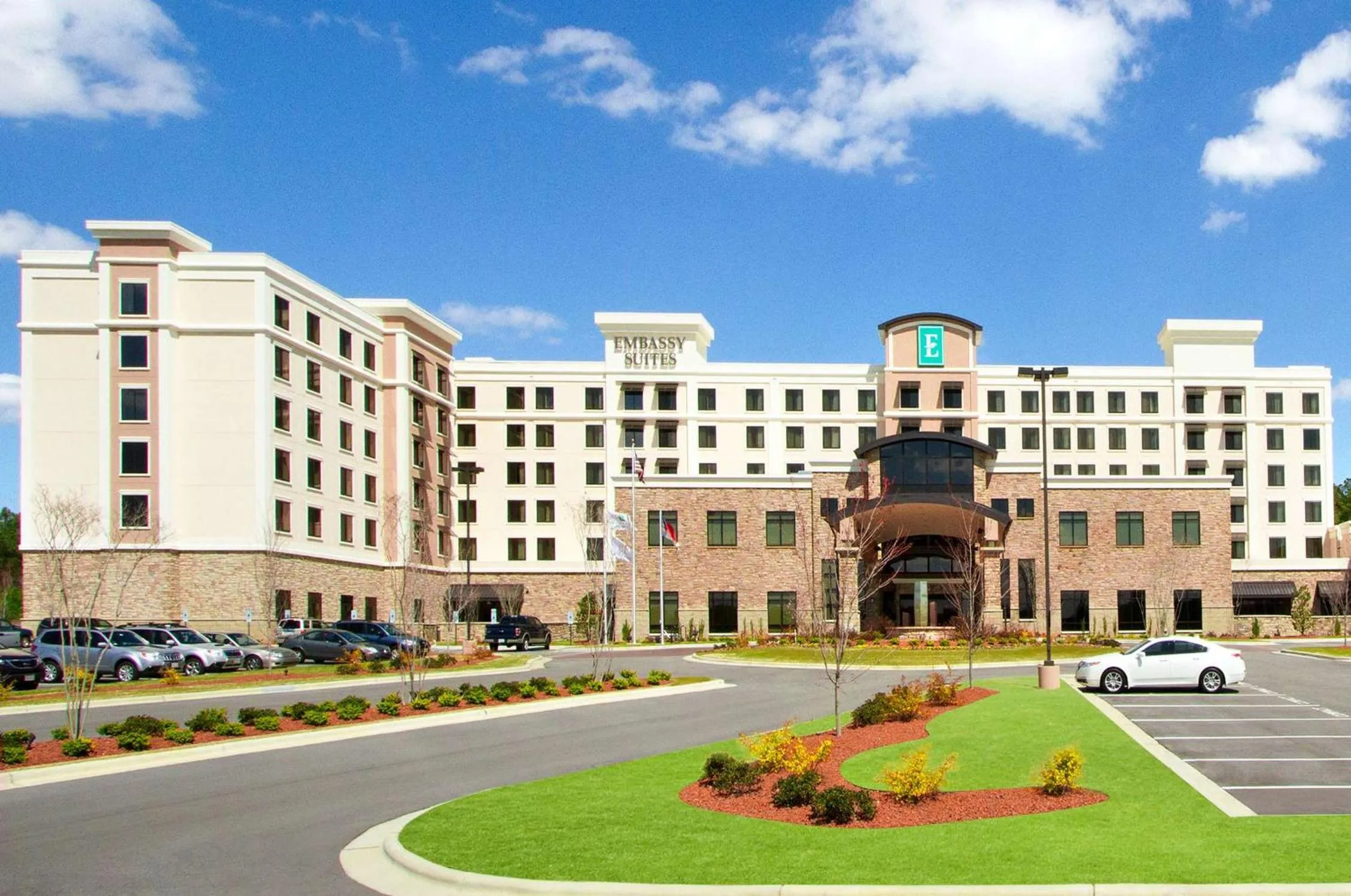 Property building in Embassy Suites by Hilton Fayetteville Fort Bragg