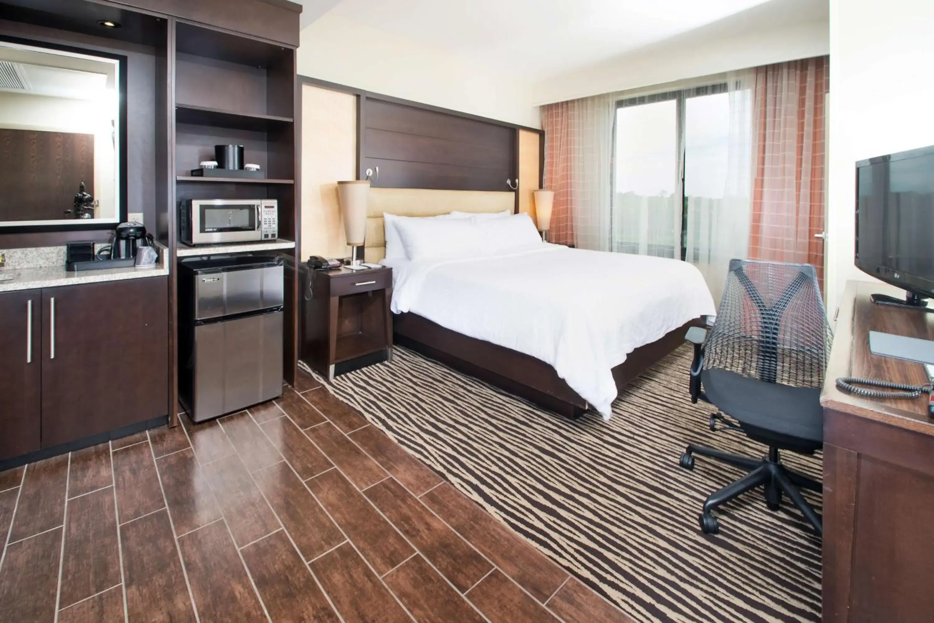 Bed in Embassy Suites by Hilton Fayetteville Fort Bragg Bed in Embassy Suites by Hilton Fayetteville Fort Bragg