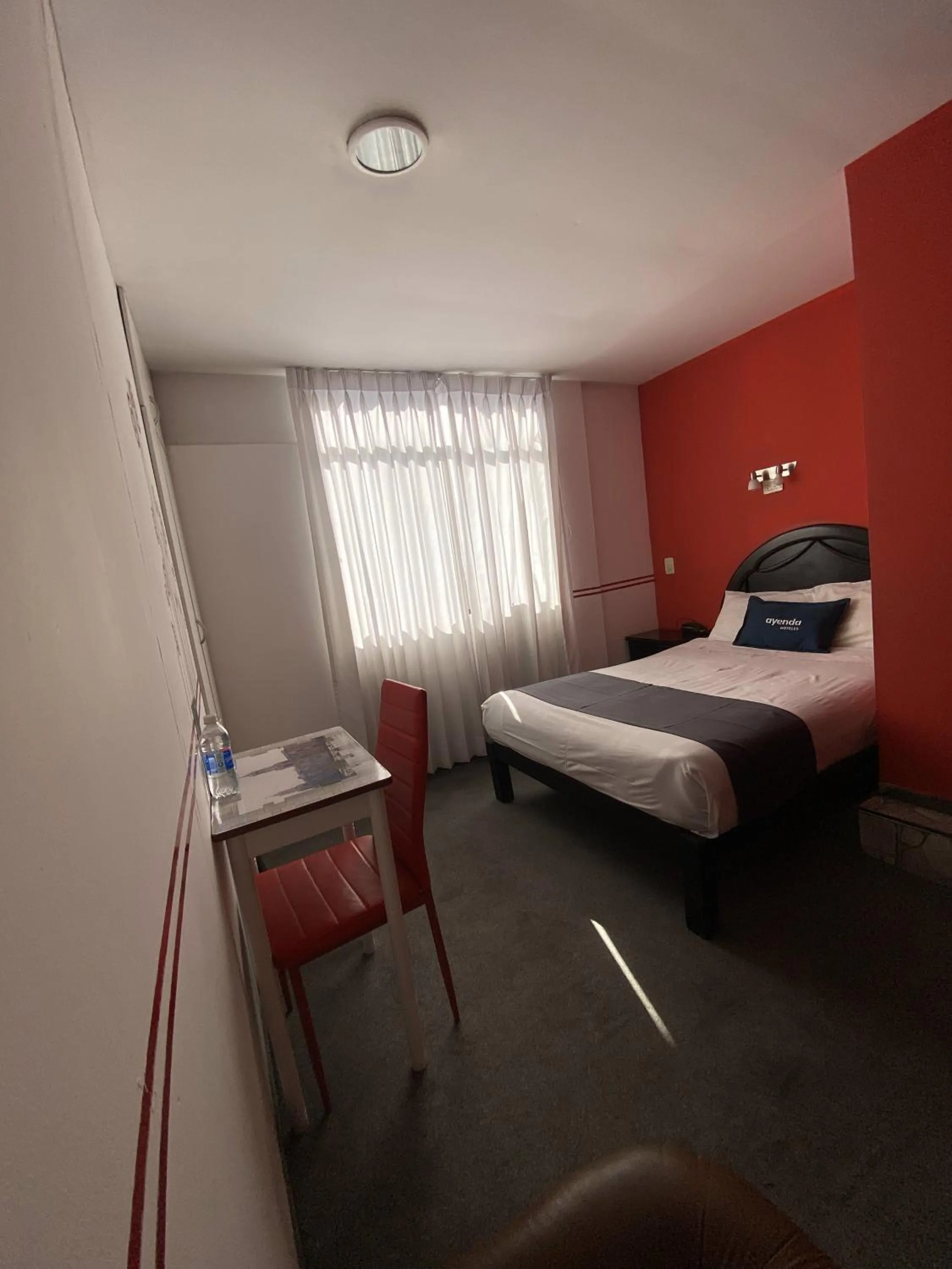 Photo of the whole room, Bed in Hotel Andenes