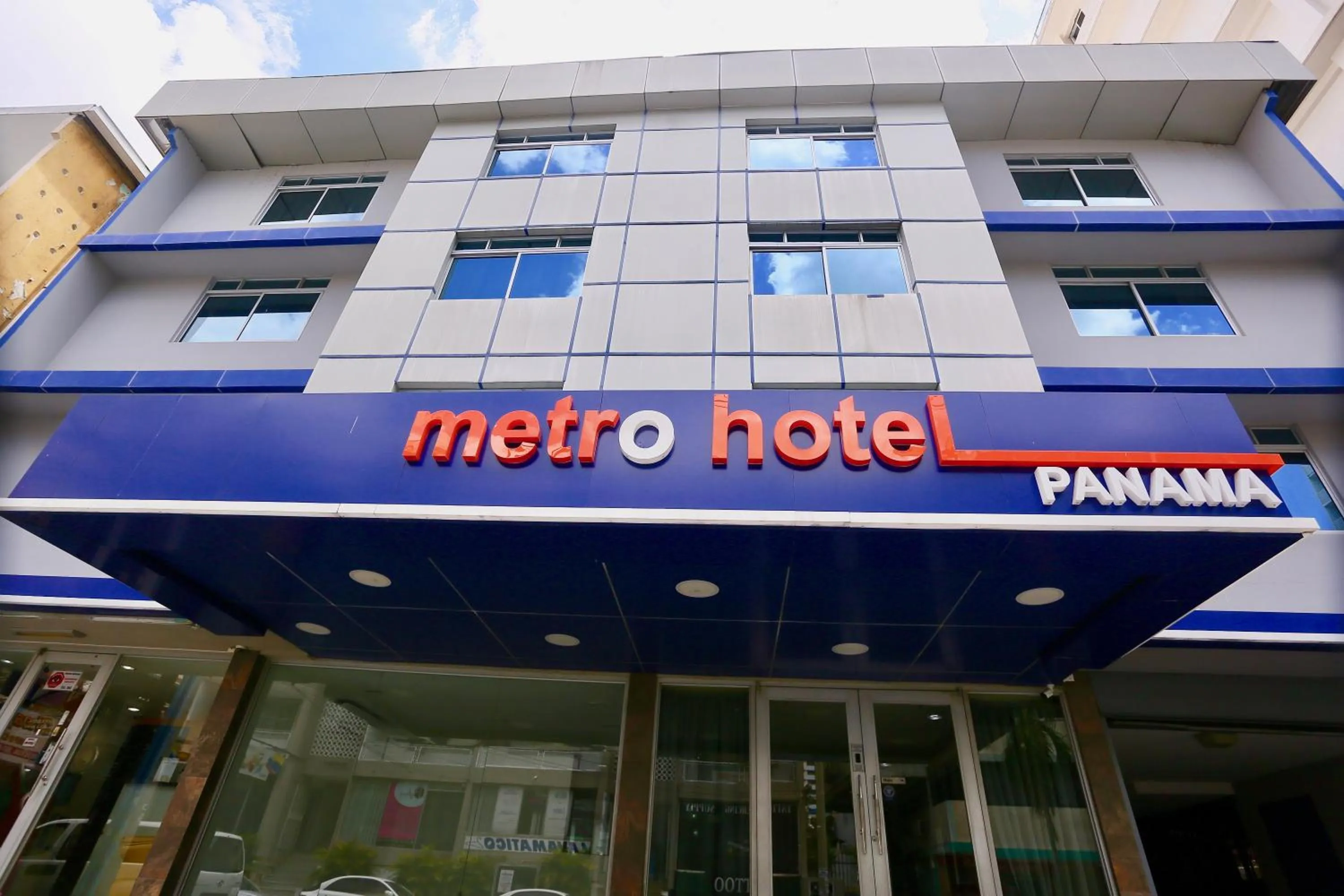 Metro Hotel Panama