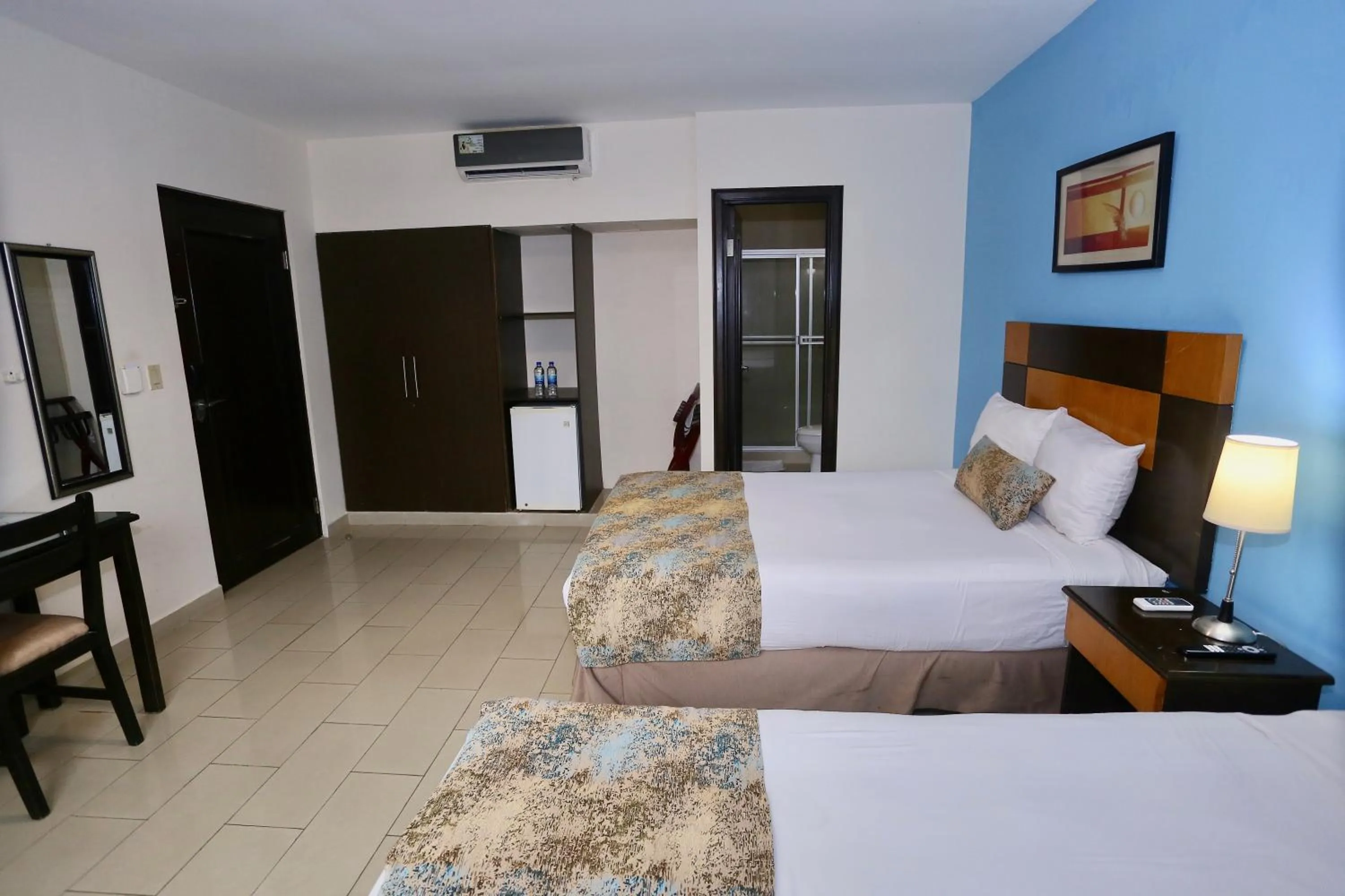 Bed in Metro Hotel Panama