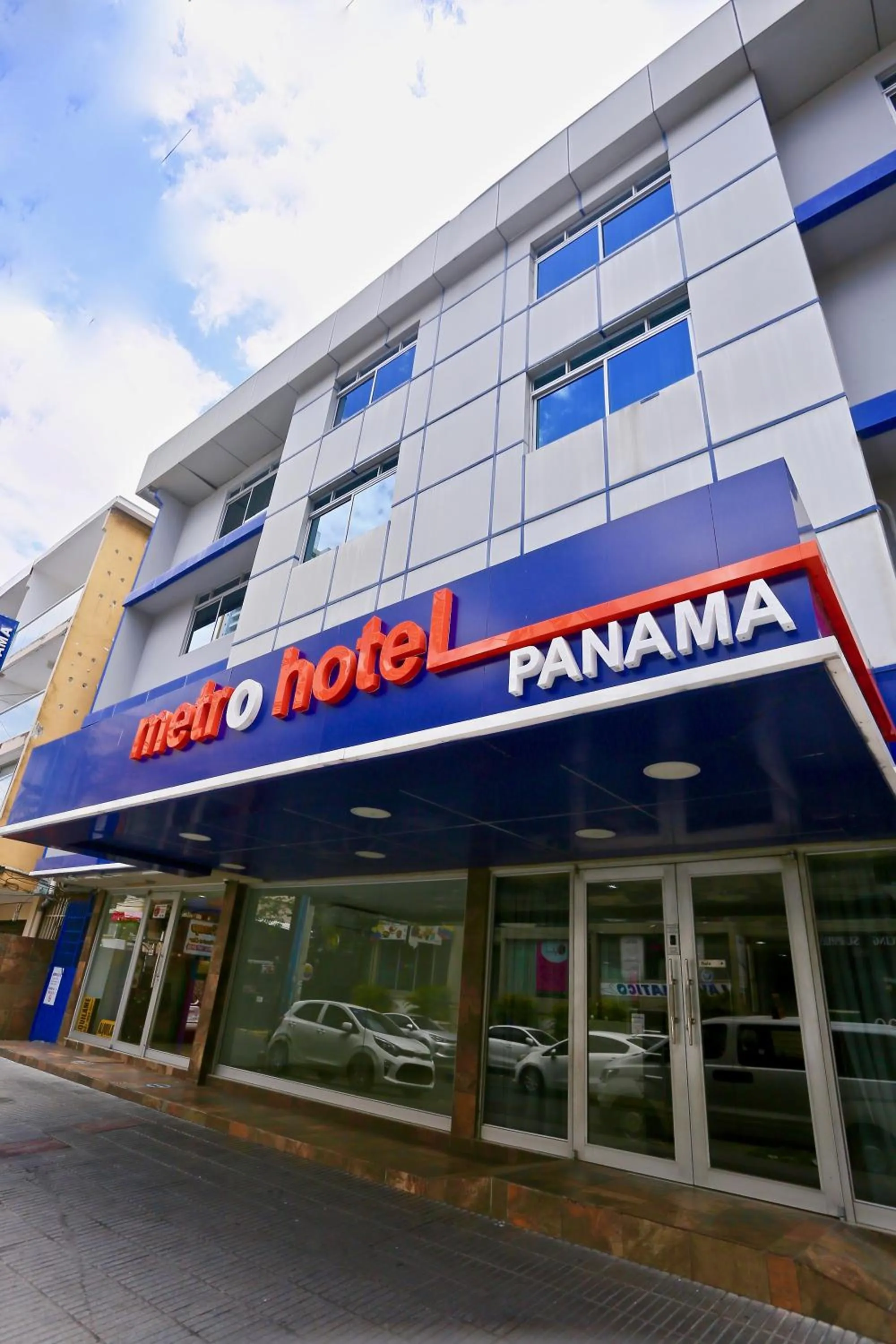 Metro Hotel Panama