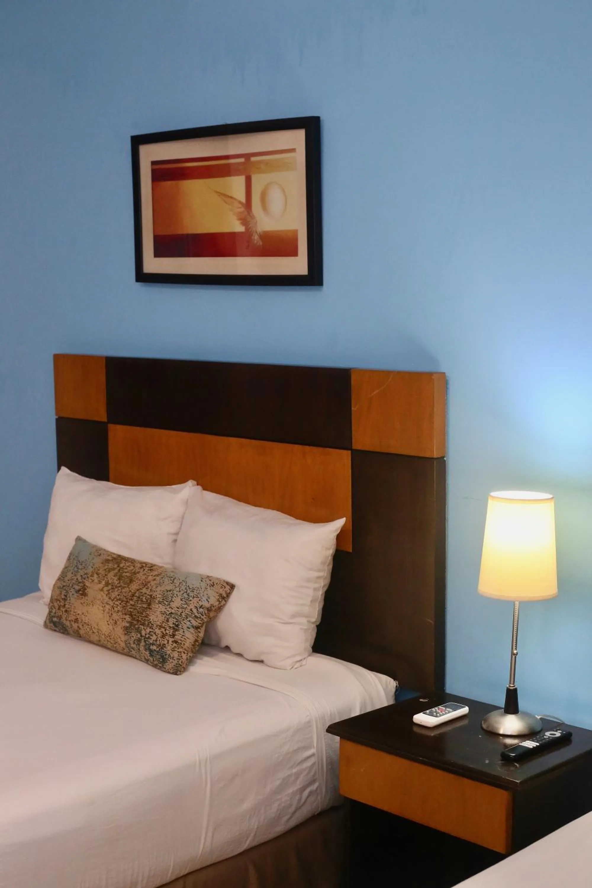 Bed in Metro Hotel Panama