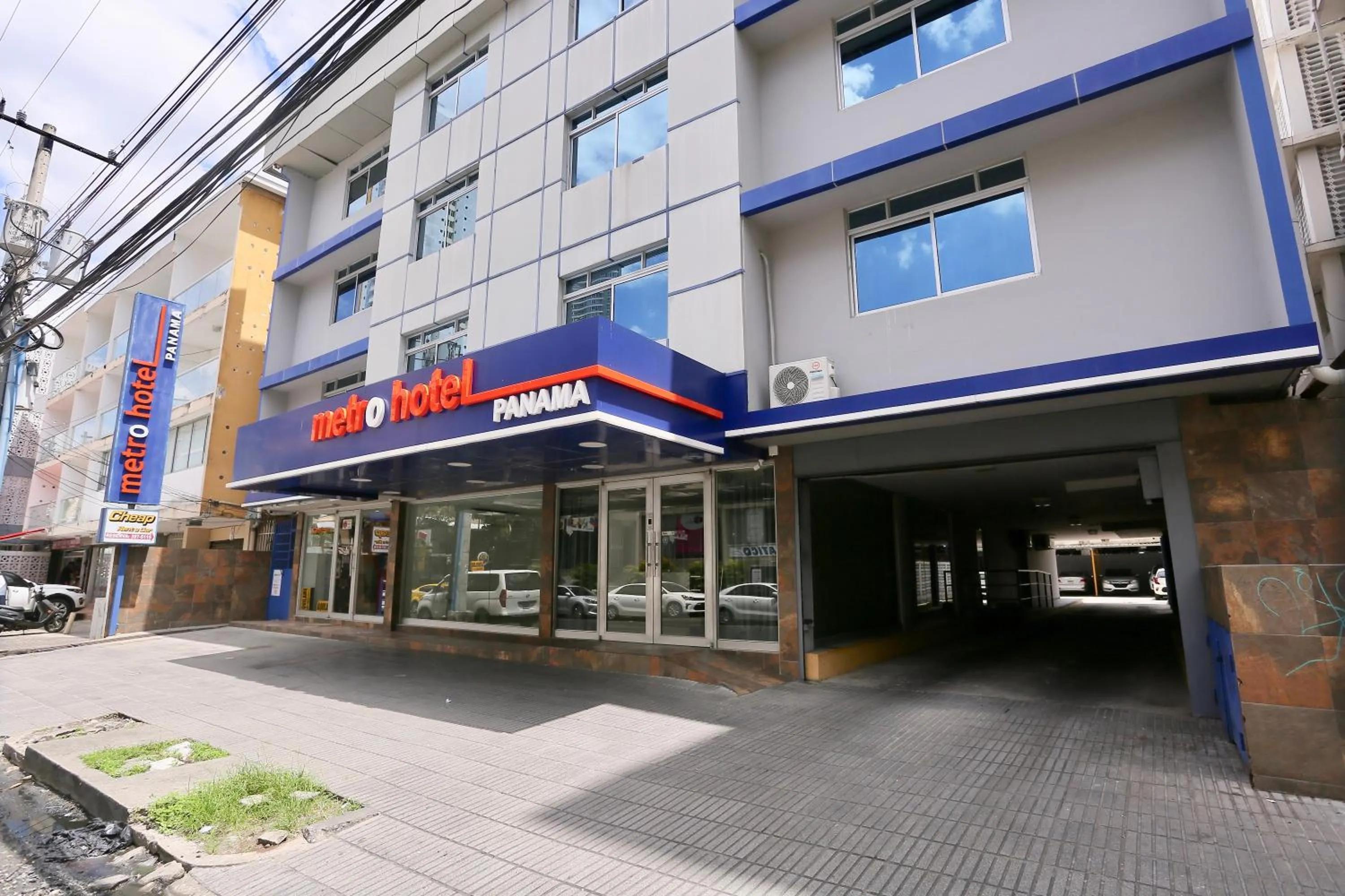 Metro Hotel Panama