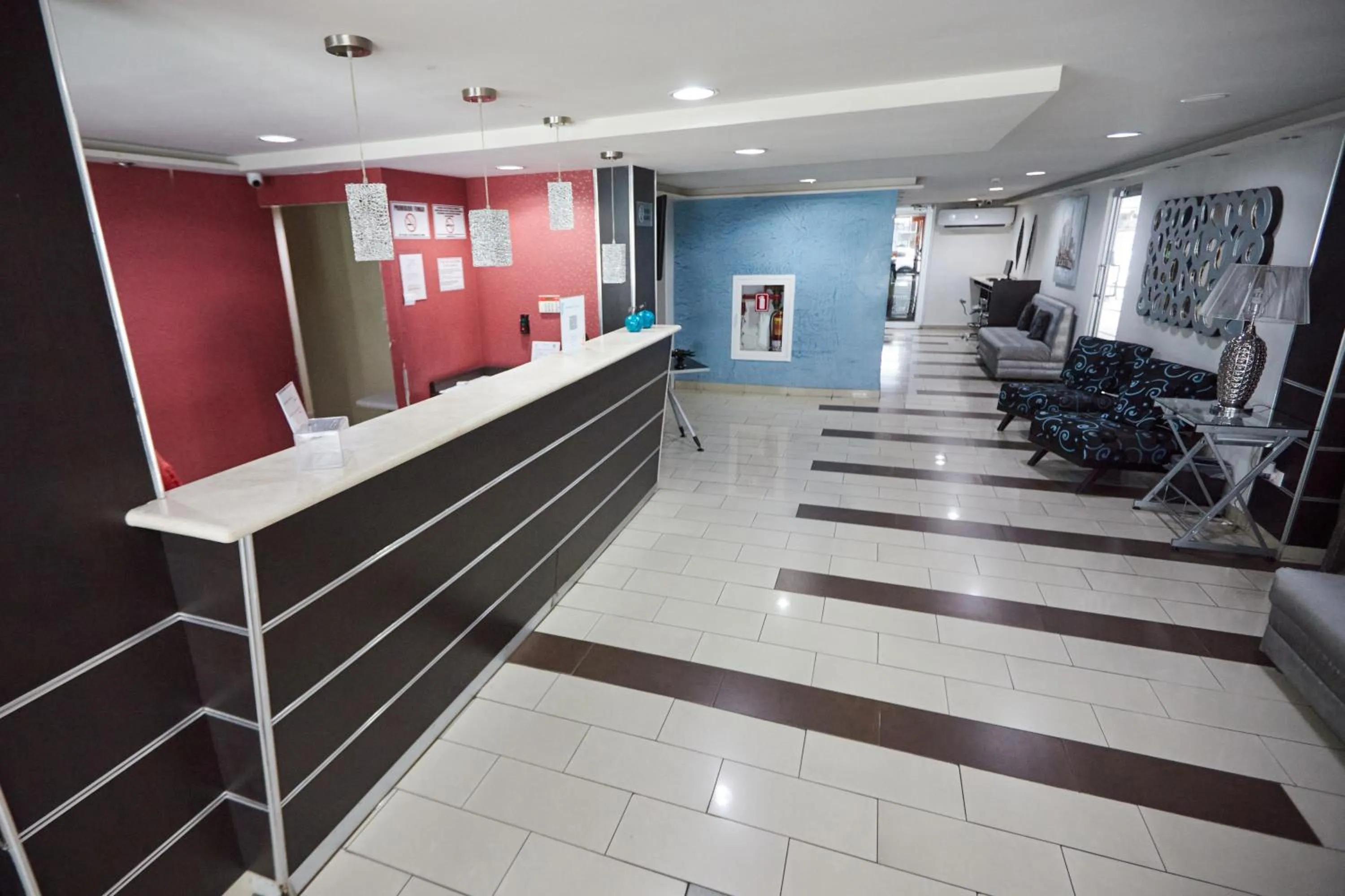 Lobby or reception in Metro Hotel Panama