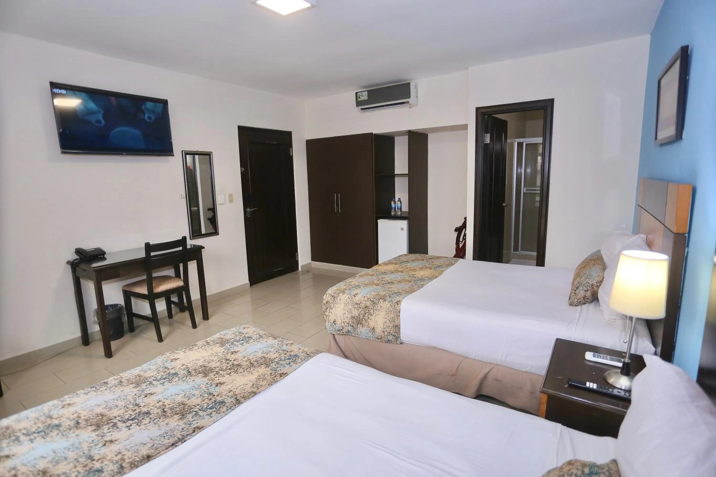 Bed in Metro Hotel Panama