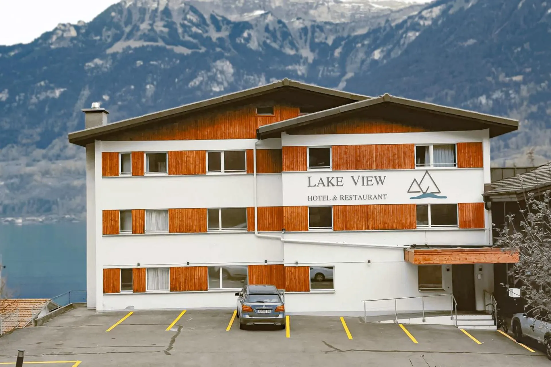 Property building in Hotel Lakeview bei Interlaken