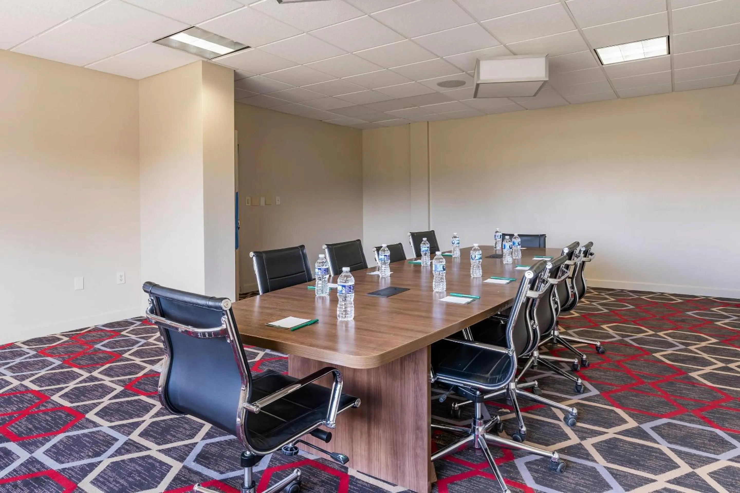 Meeting/conference room in Quality Inn Lexington -Horse Park