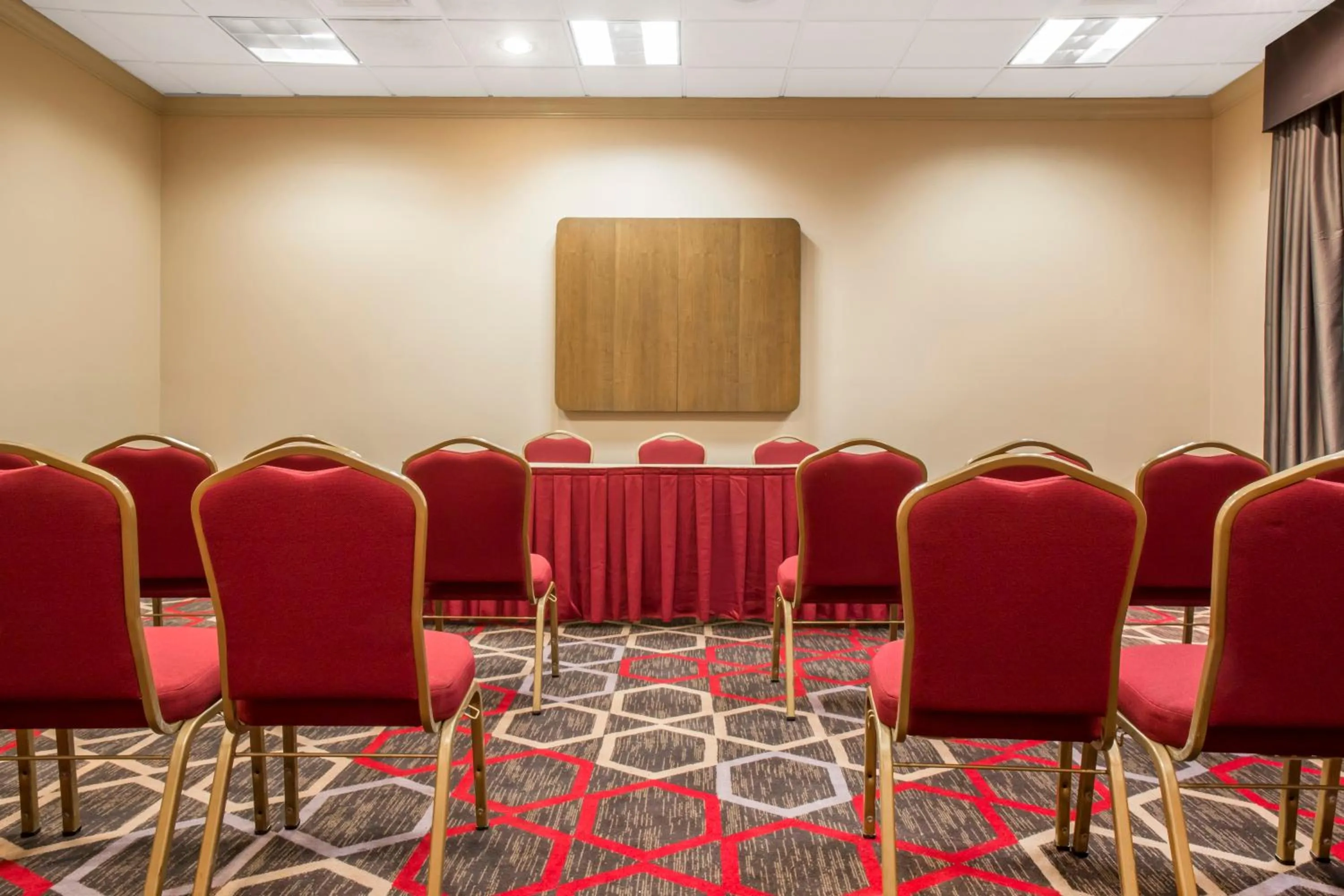 Meeting/conference room in Quality Inn Lexington -Horse Park